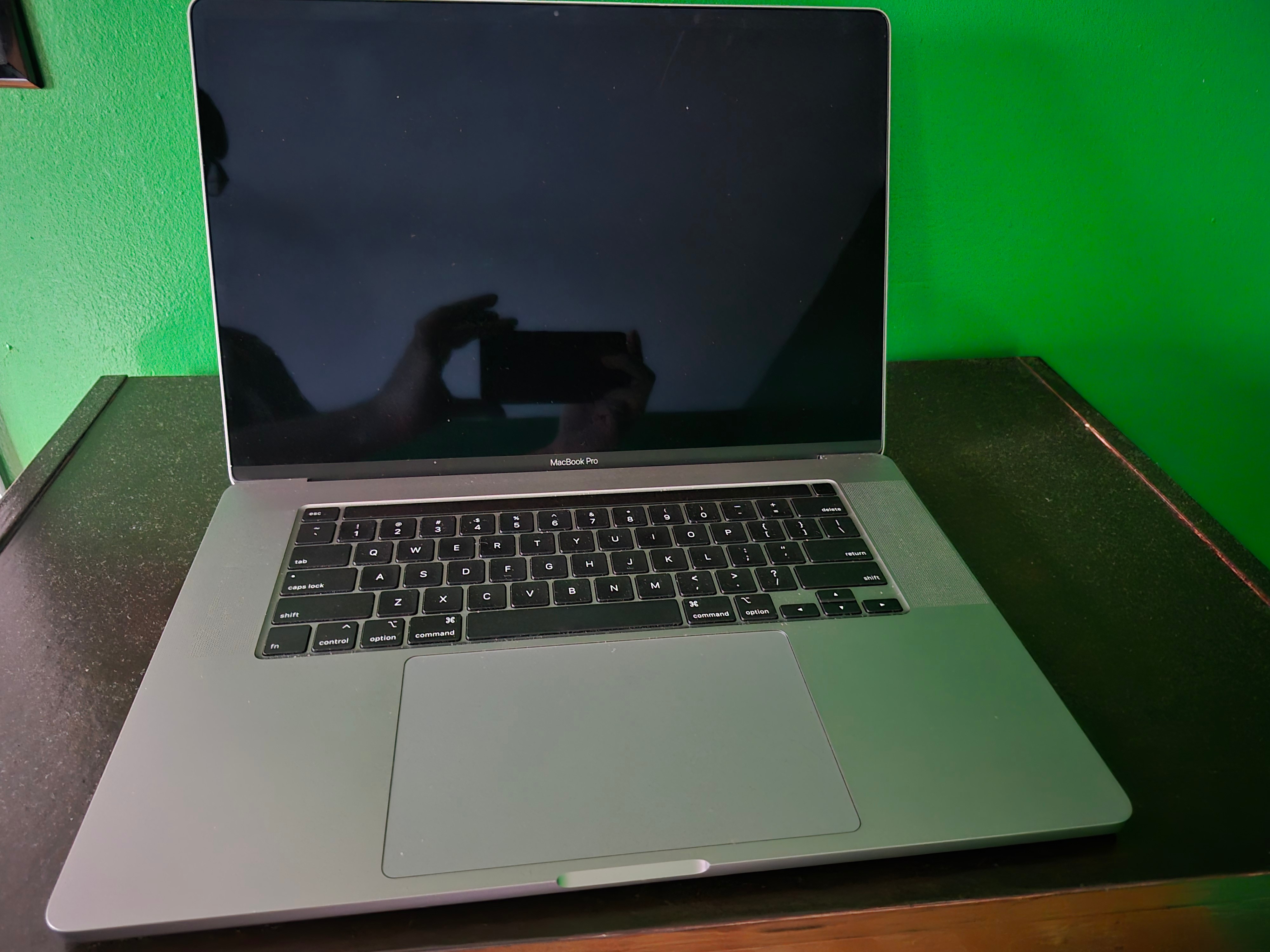 MacBook Pro 16" 2019 (MVVL2LL/A) i7-9750H 16GB 512 SSD - photo 3