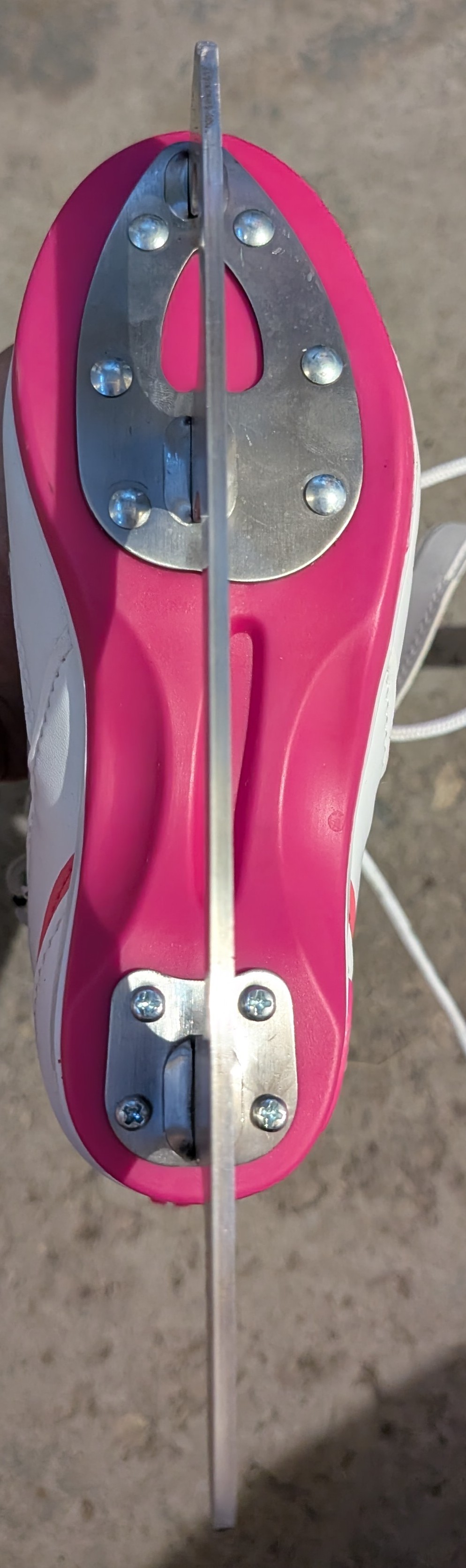 Vic Girls' Figure Skates - Size Y13 (EUR 29) - Barely Used - photo 5