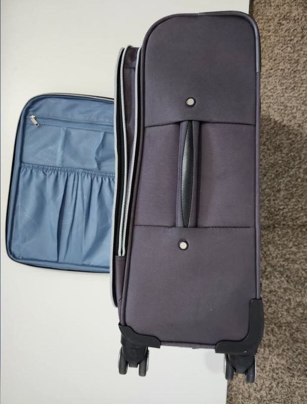 Suitcase Carry-on Samsonite, Rolling, 4 Wheels, Size 22”x15”x10” - photo 4