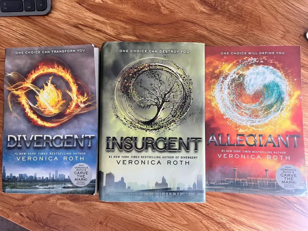 Books: Divergent Trilogy by Veronica Roth