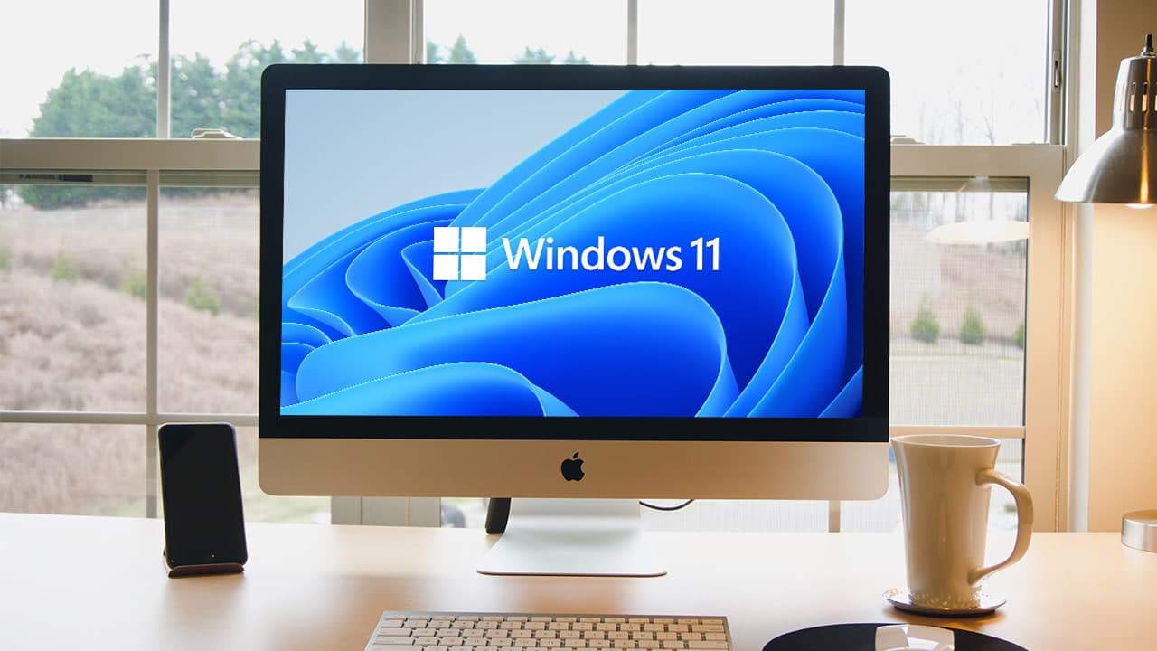 Apple iMac 21.5" Slim 2015 Intel i5 1.6G 8G 1TB with Windows 11