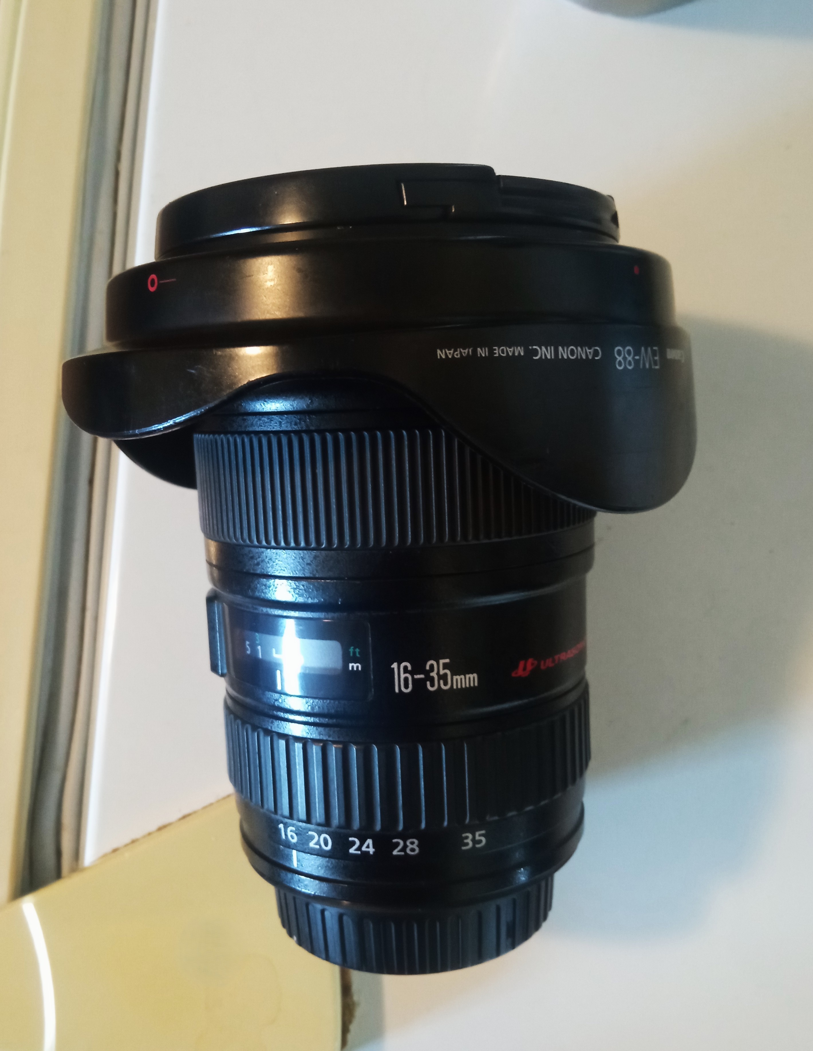 Canon EF 16-35mm f2.8 L II USM