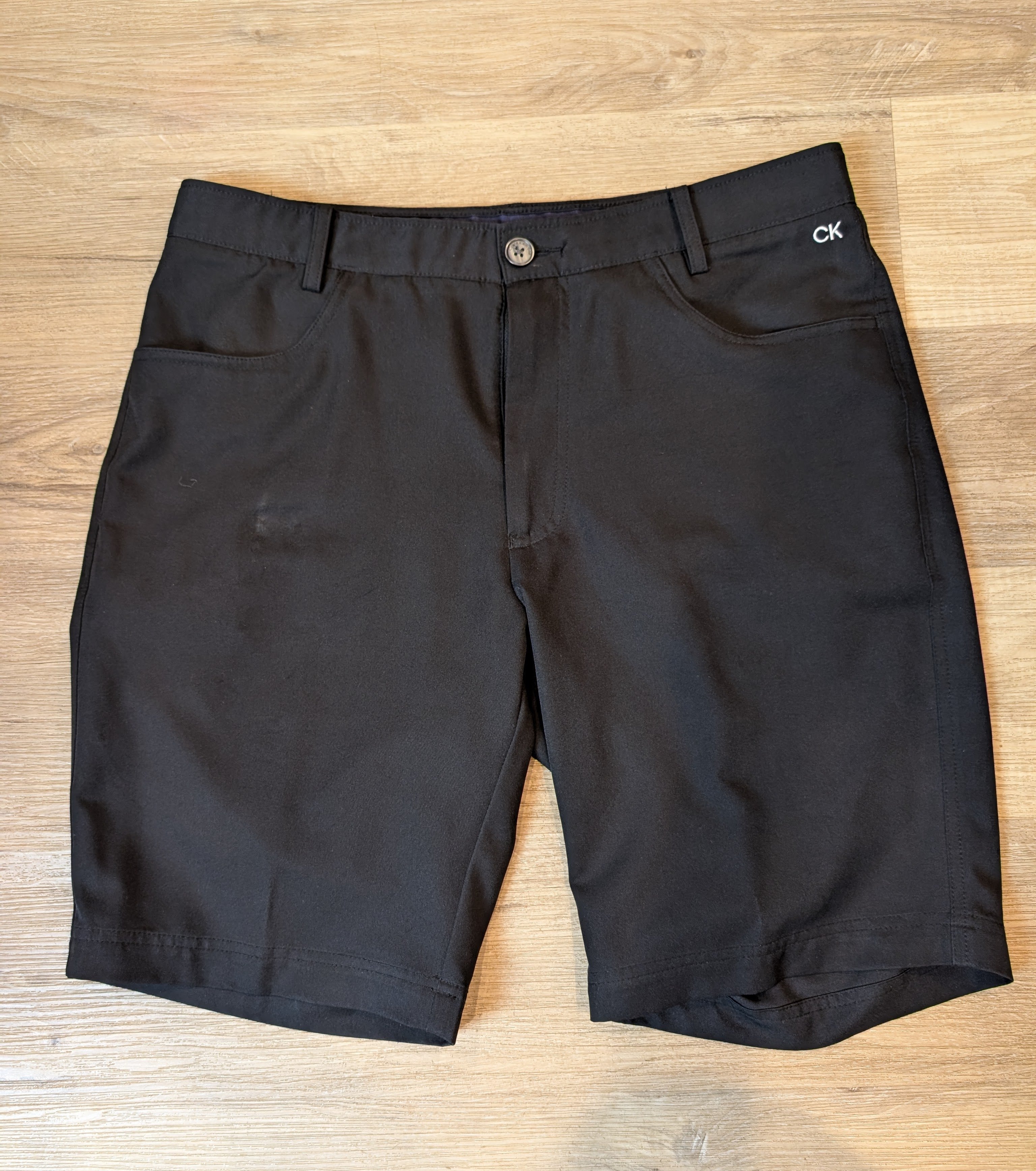 Calvin Klein Golf Shorts - Men's Size 32 - Black