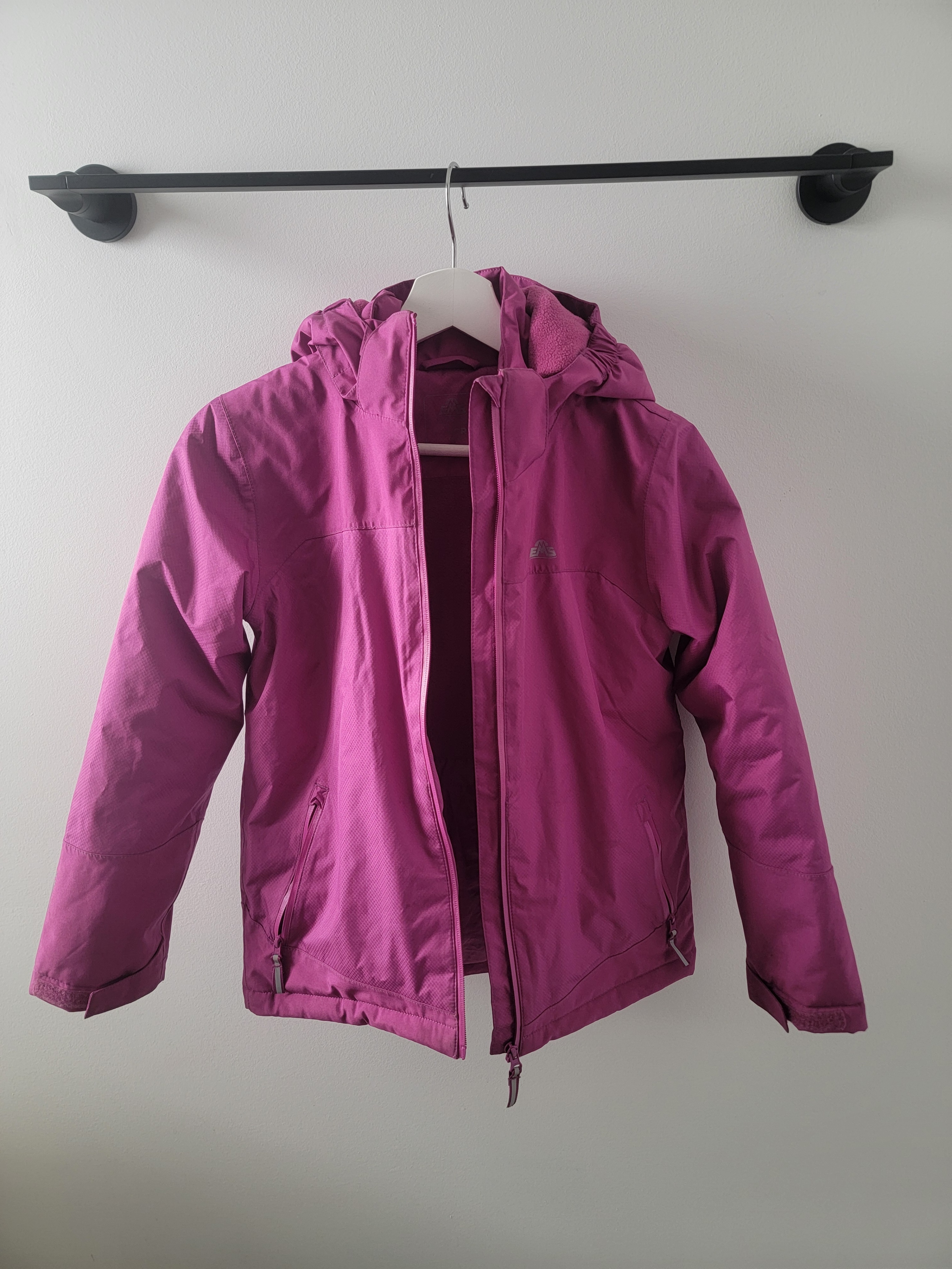 Girls 8-10 years old jacket in excellent condition