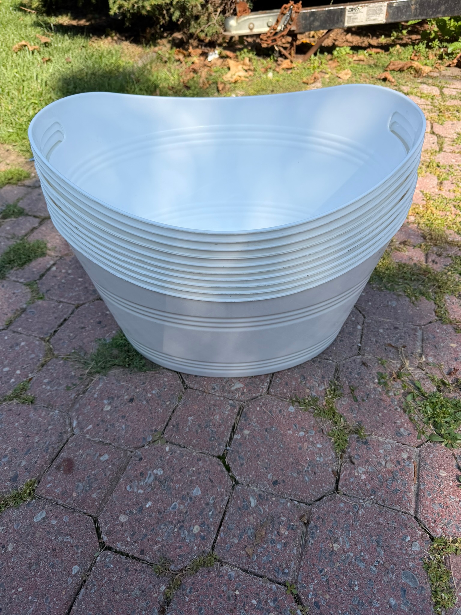Lot of White Storage Baskets - photo 5