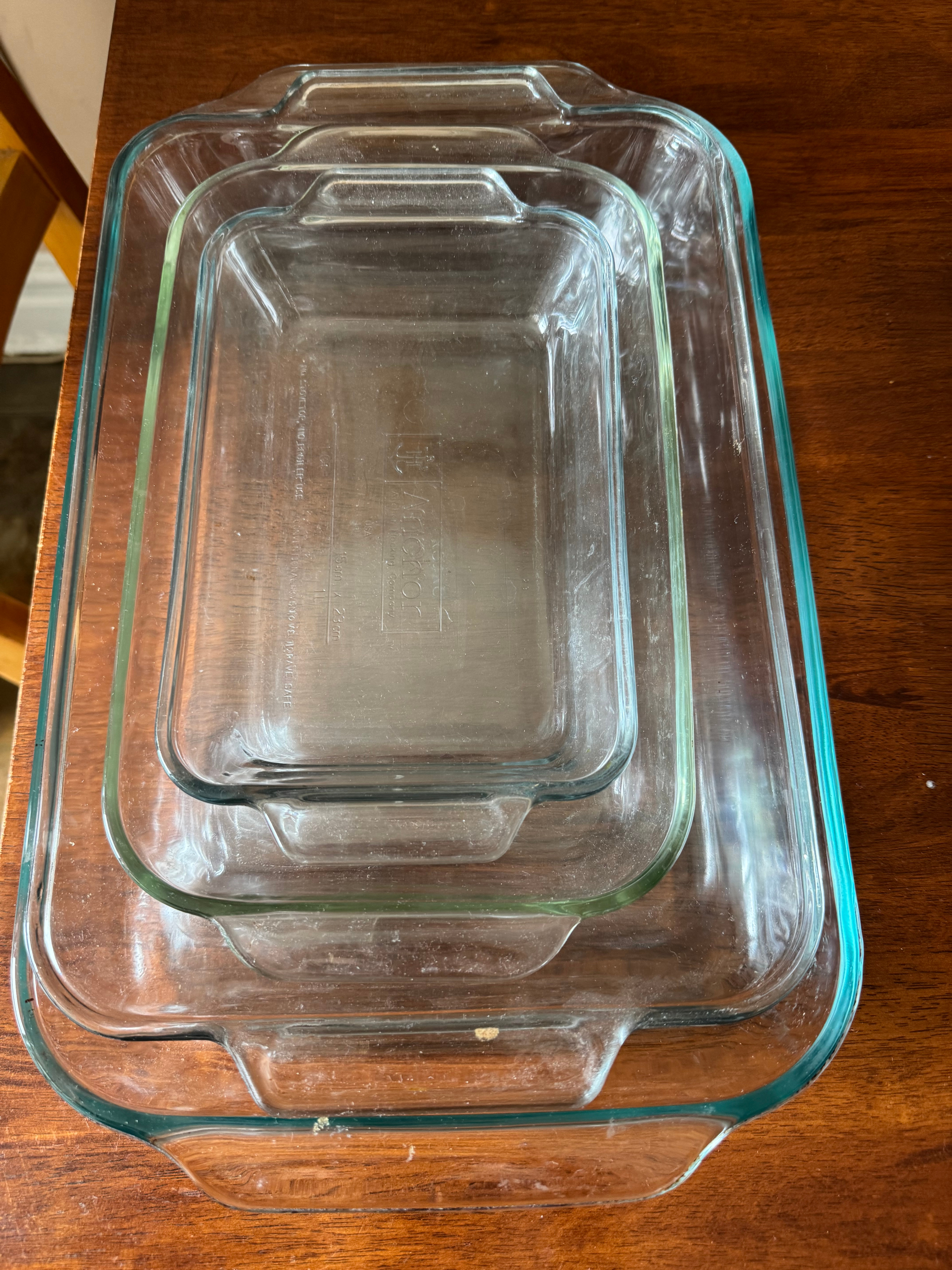 Pyrex 4-Pcs Glass Bakeware Set