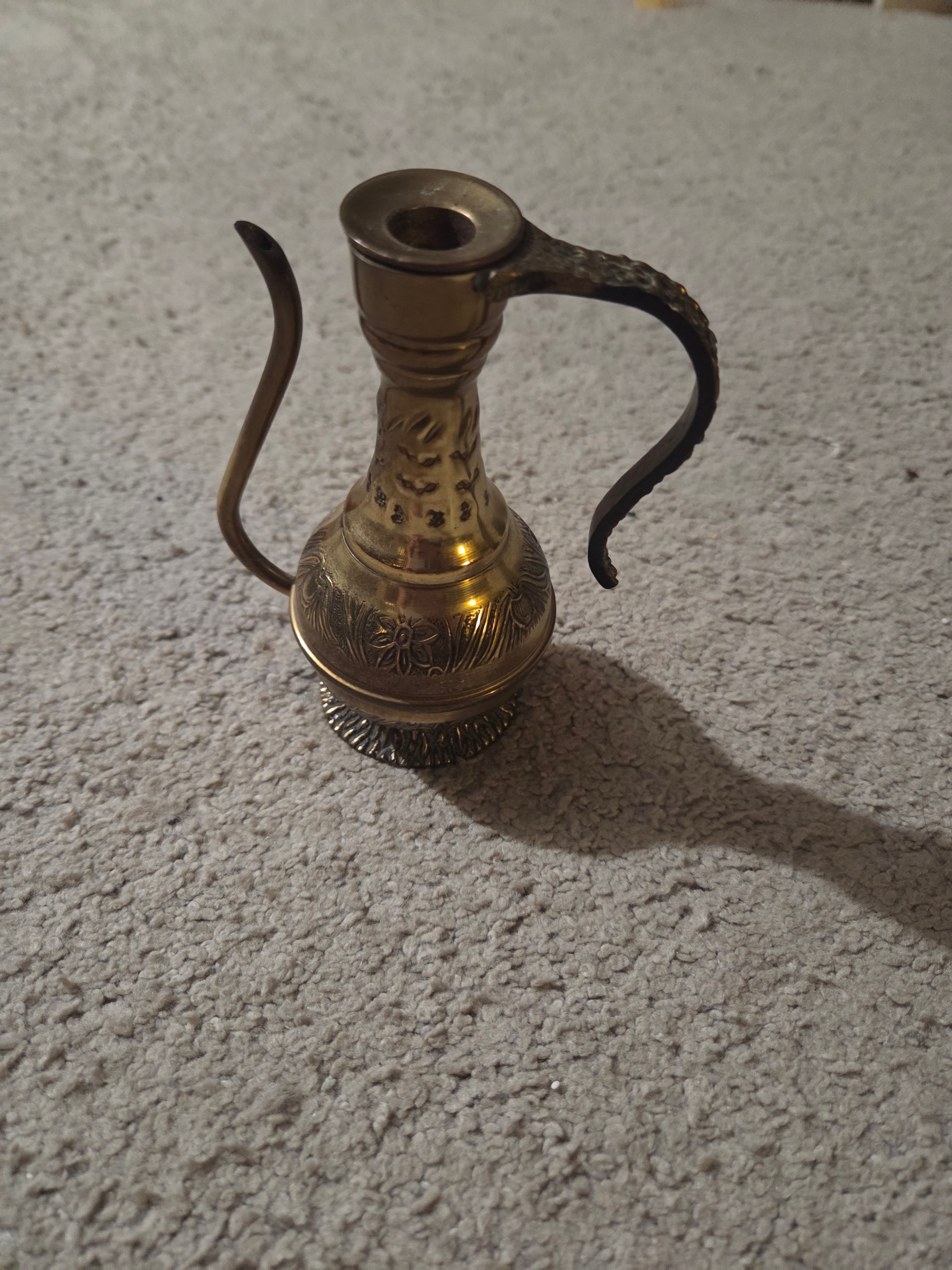 Vintage 5" Hand-Etched Brass Miniature Pitcher / Ewer, Floral - photo 2