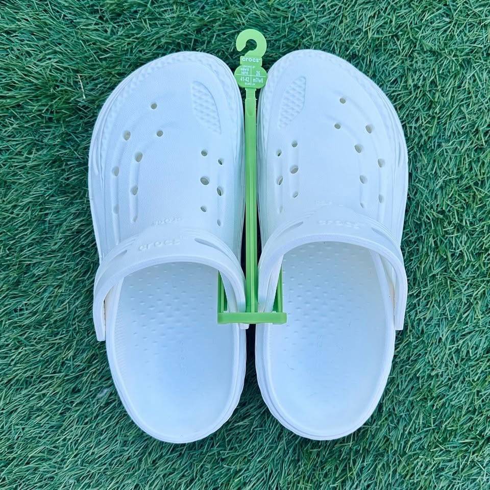 Brand New White Crocs OFF GRID CLOG - photo 4