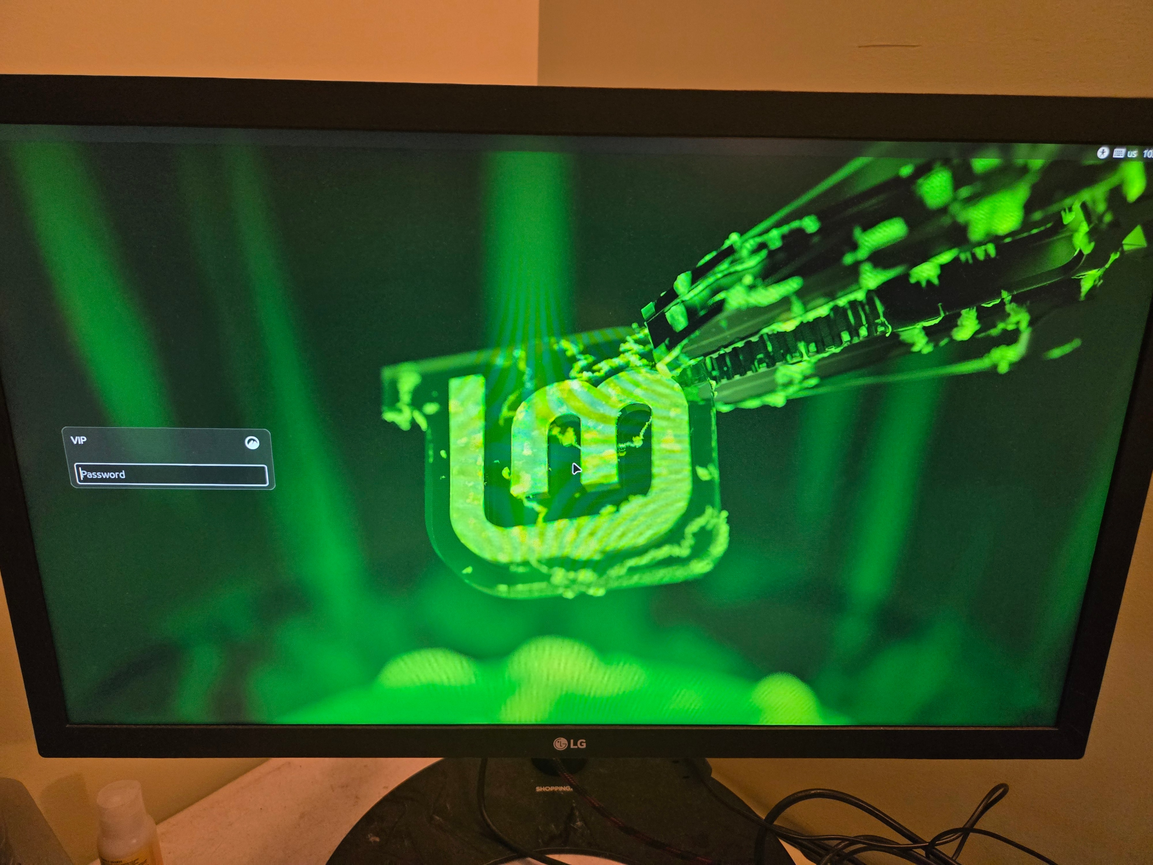 COMPUTER TOWER - WIN 10 OR LINUX
