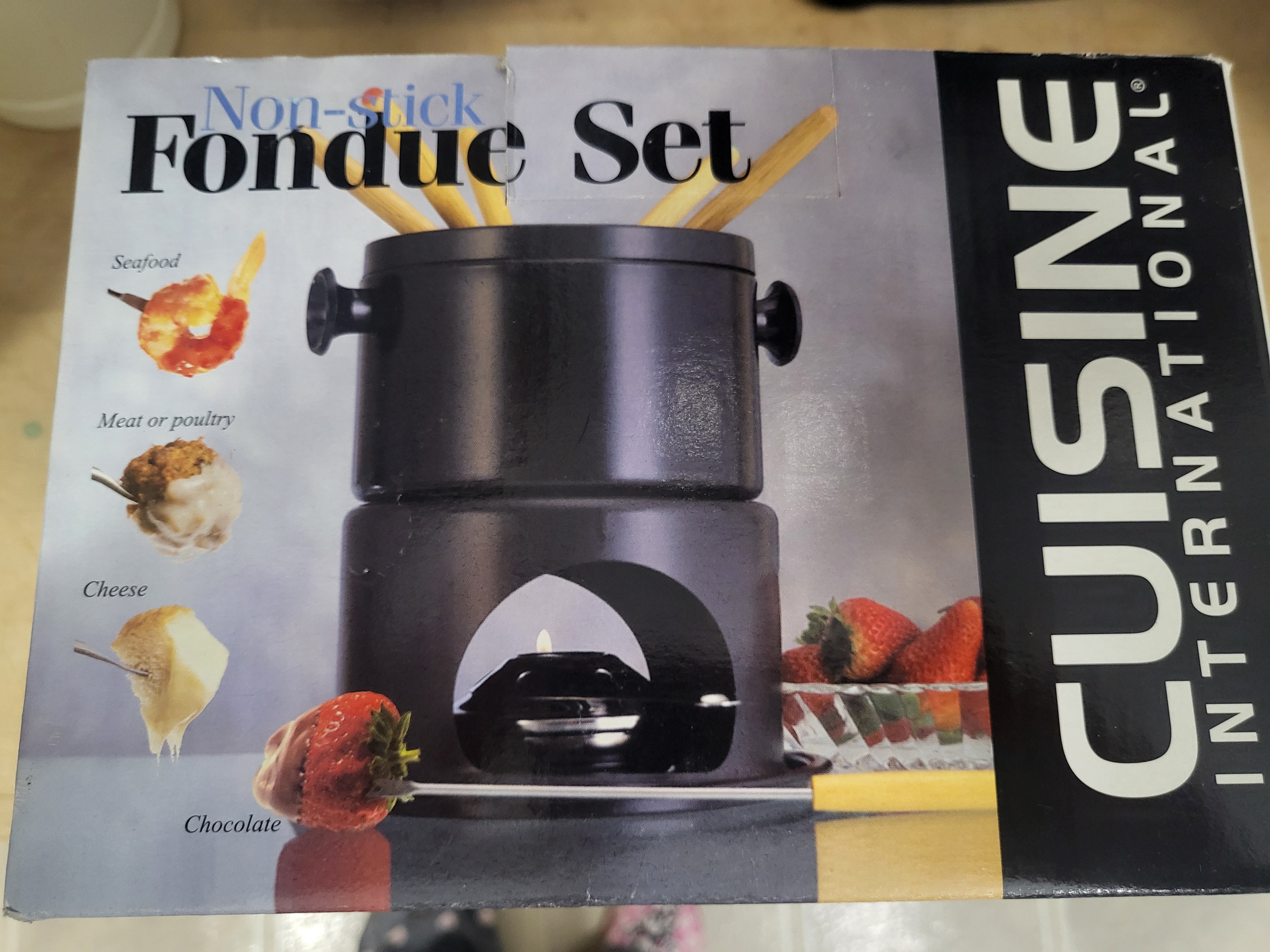 Brand New Cuisine International Non Stick Fondue Set