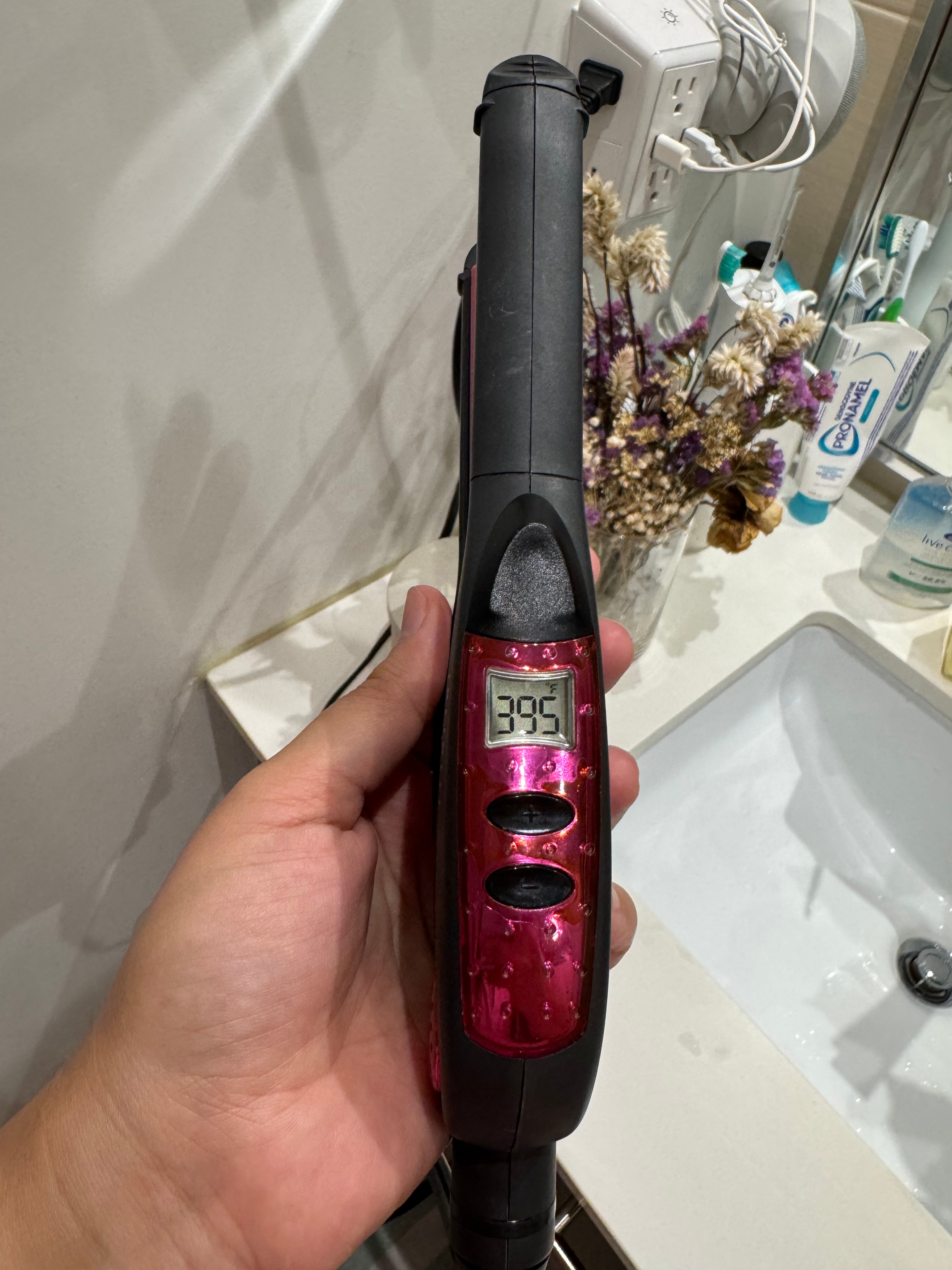 Infiniti by Conair Hair Straightener