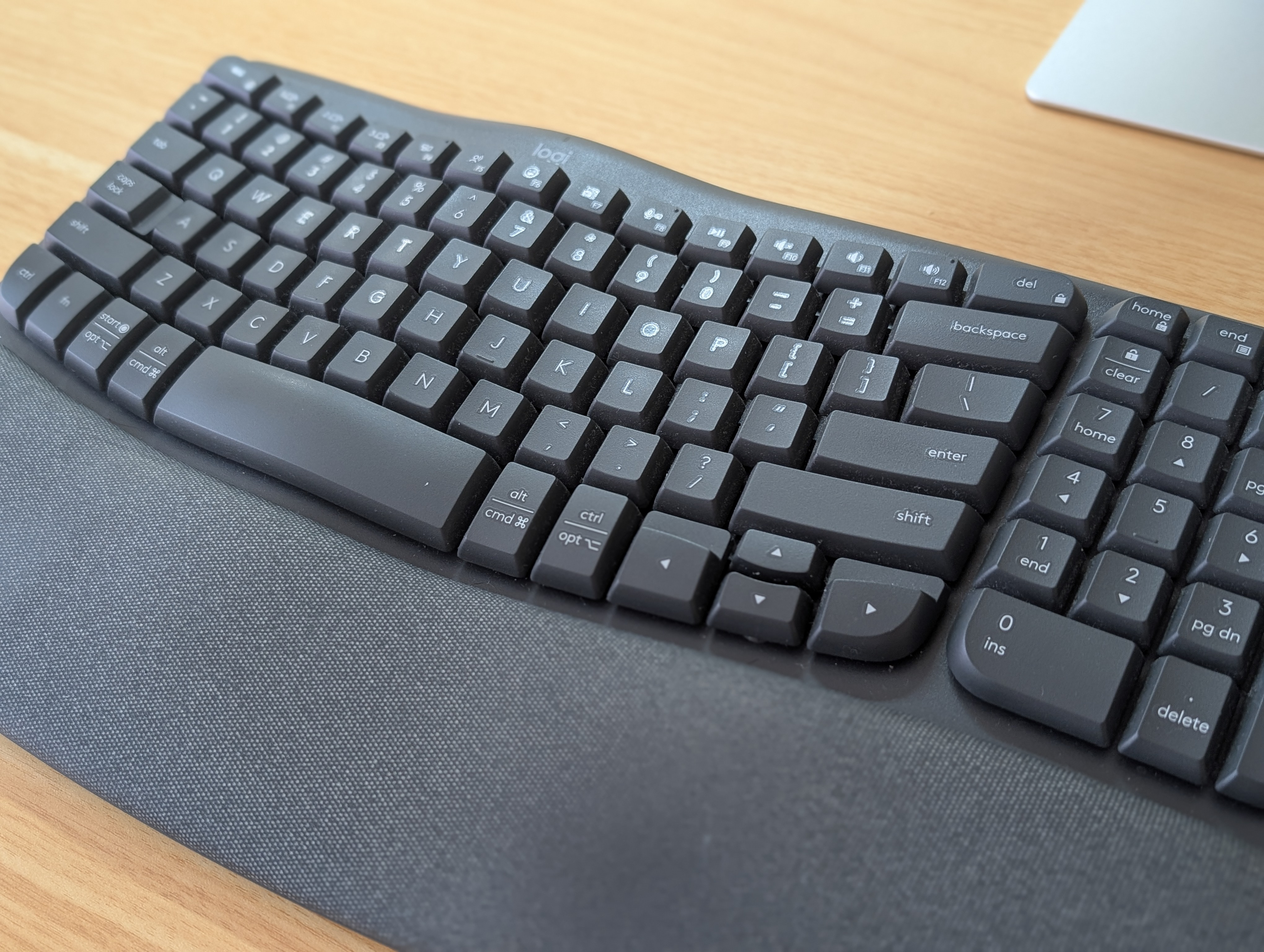Logitech Wave Keys Ergonomic Bluetooth Keyboard - Like New - photo 2
