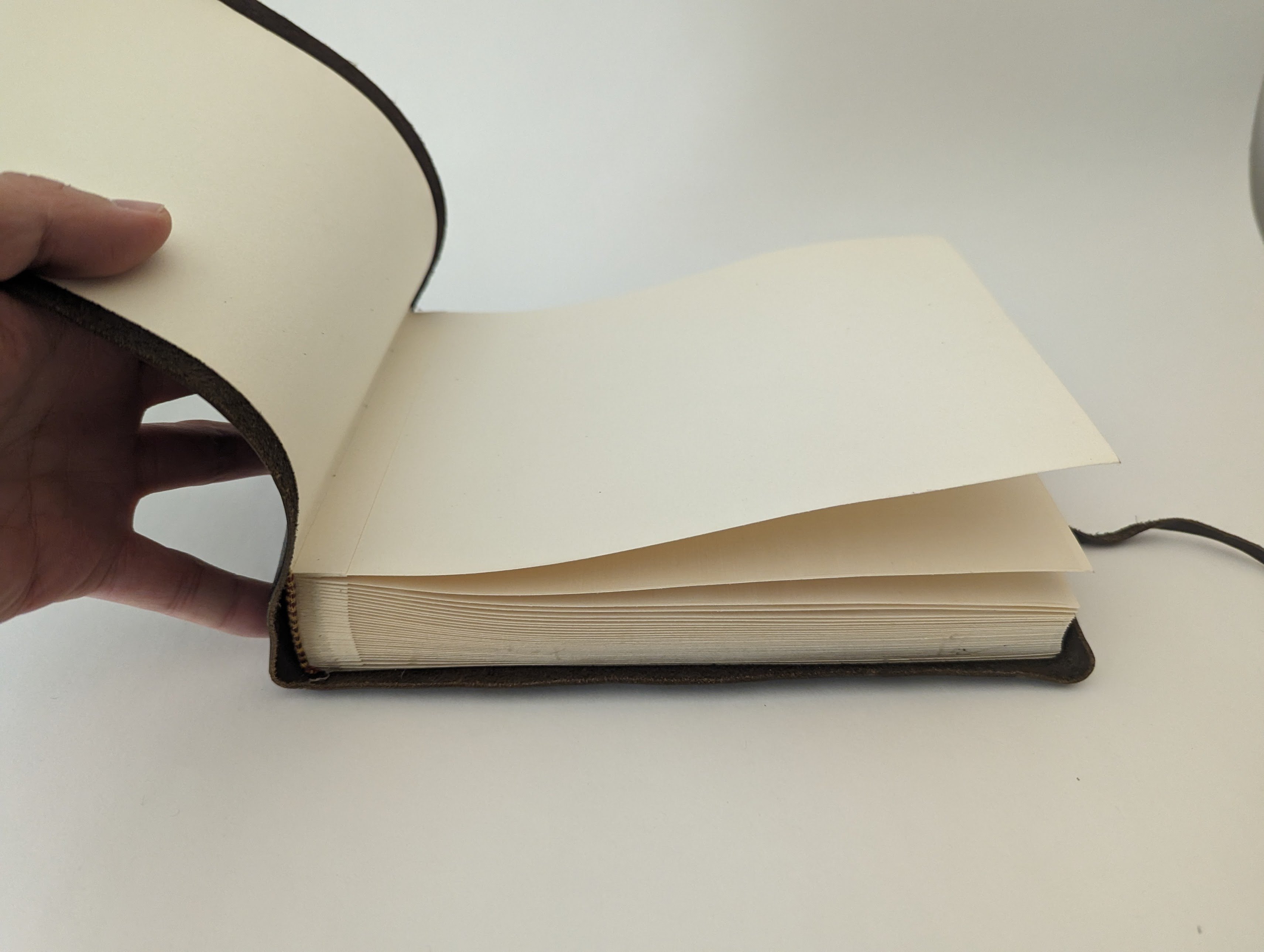 Il Papiro Italian genuine leather bound photo album book (30p) - photo 2