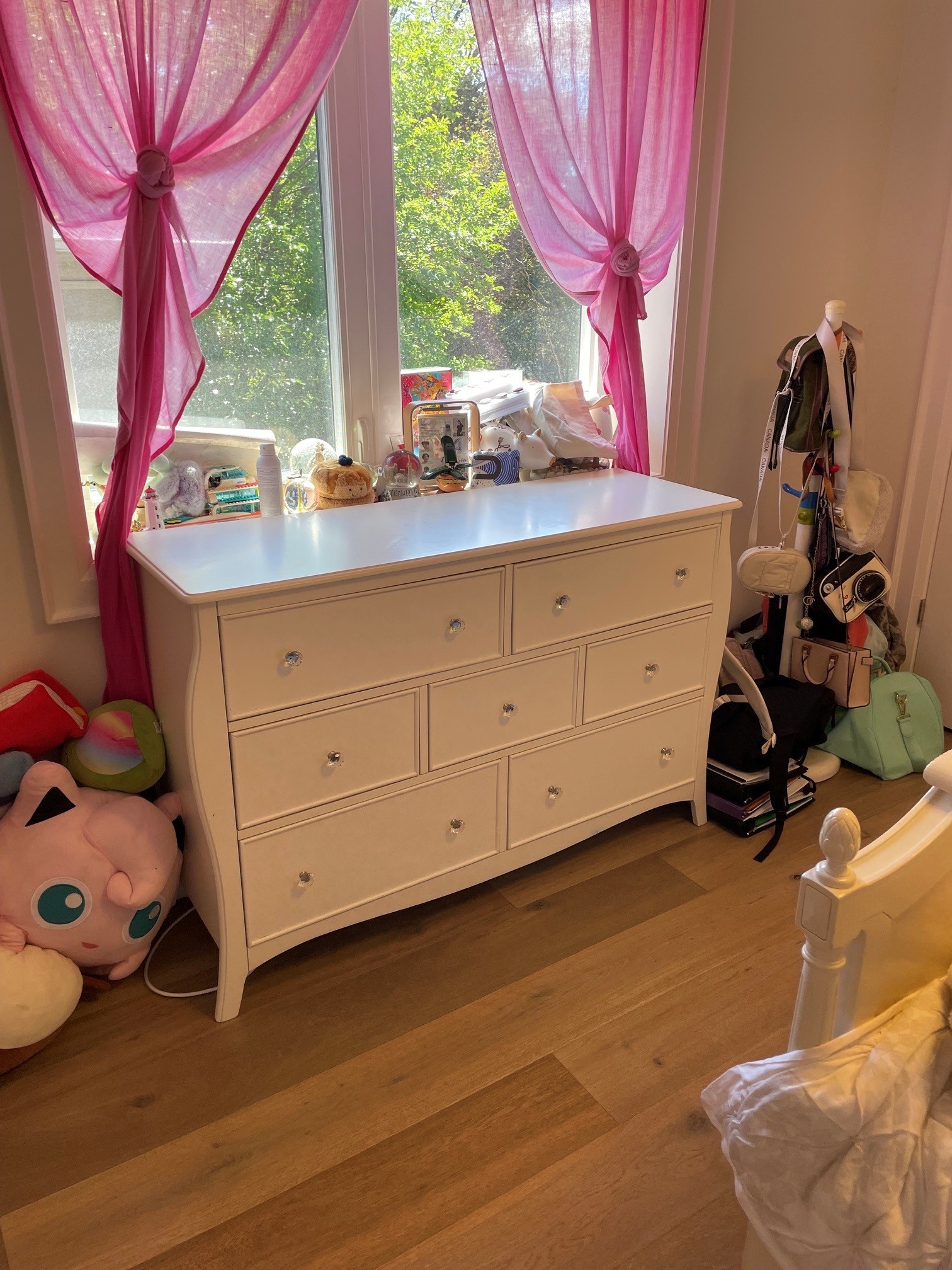 White Dresser with Crystal Knobs