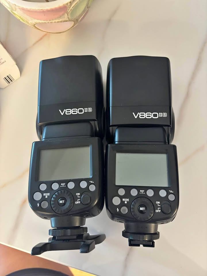 2 Godox V860II-S Speedlight Flashes for Sony - photo 2
