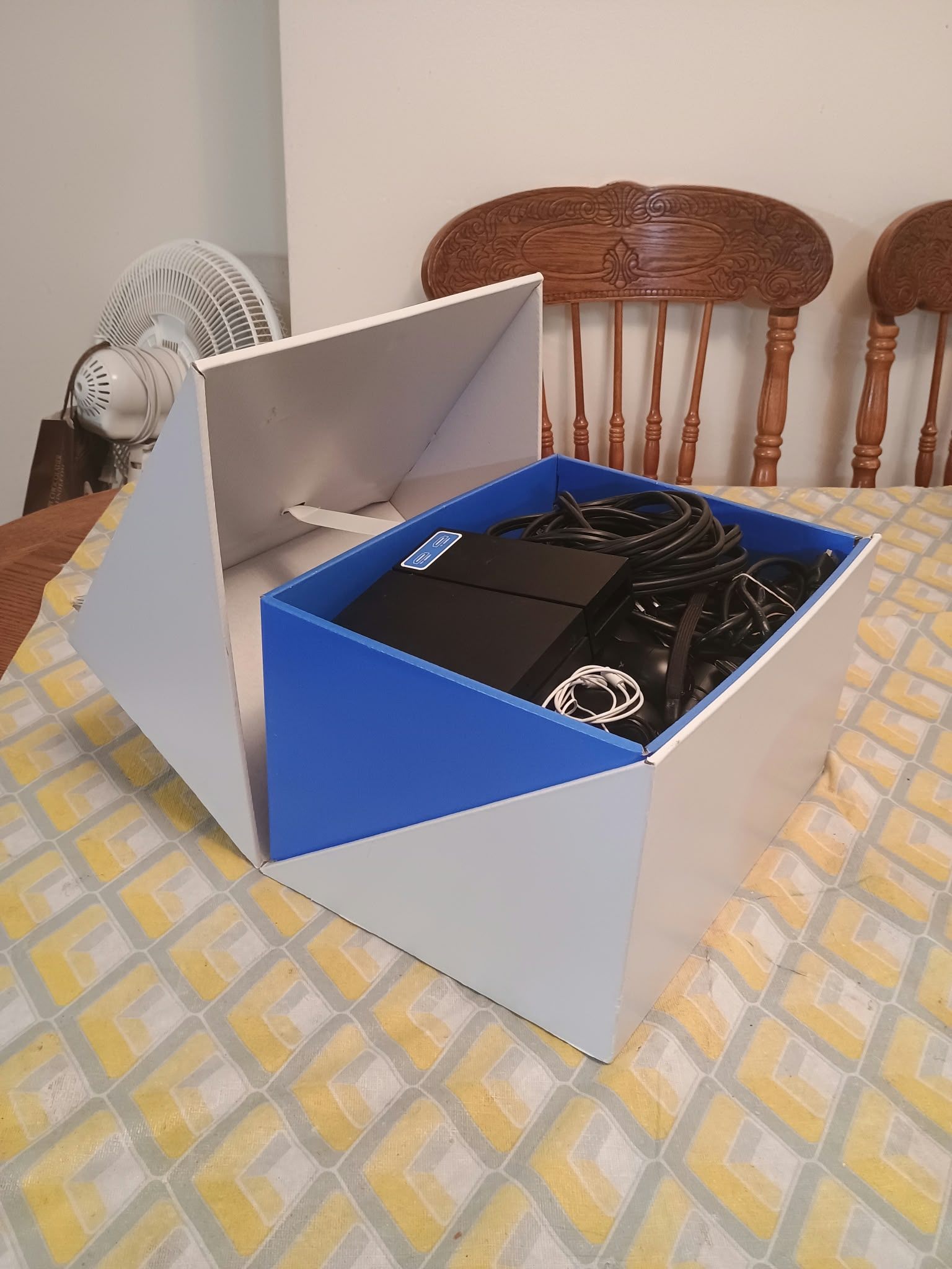 Complete PS4 VR set in like new condition - photo 3