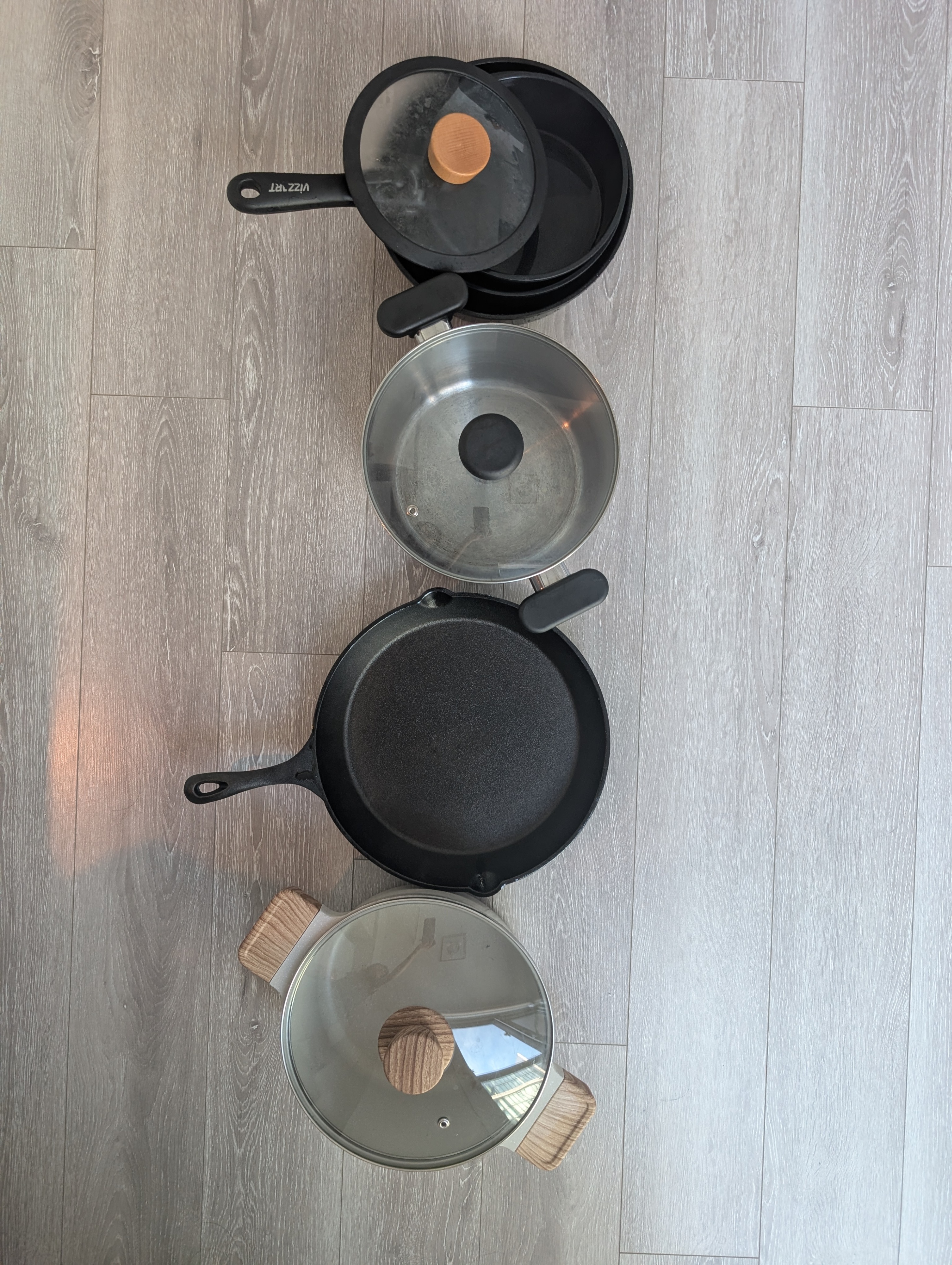 Pots & Pans Bundle – Moving Sale