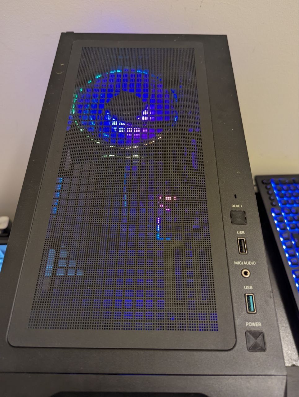 AM5 Gaming PC Setup - R7 7700 / 16GB DDR5 / 3TB  / Monitor - photo 2