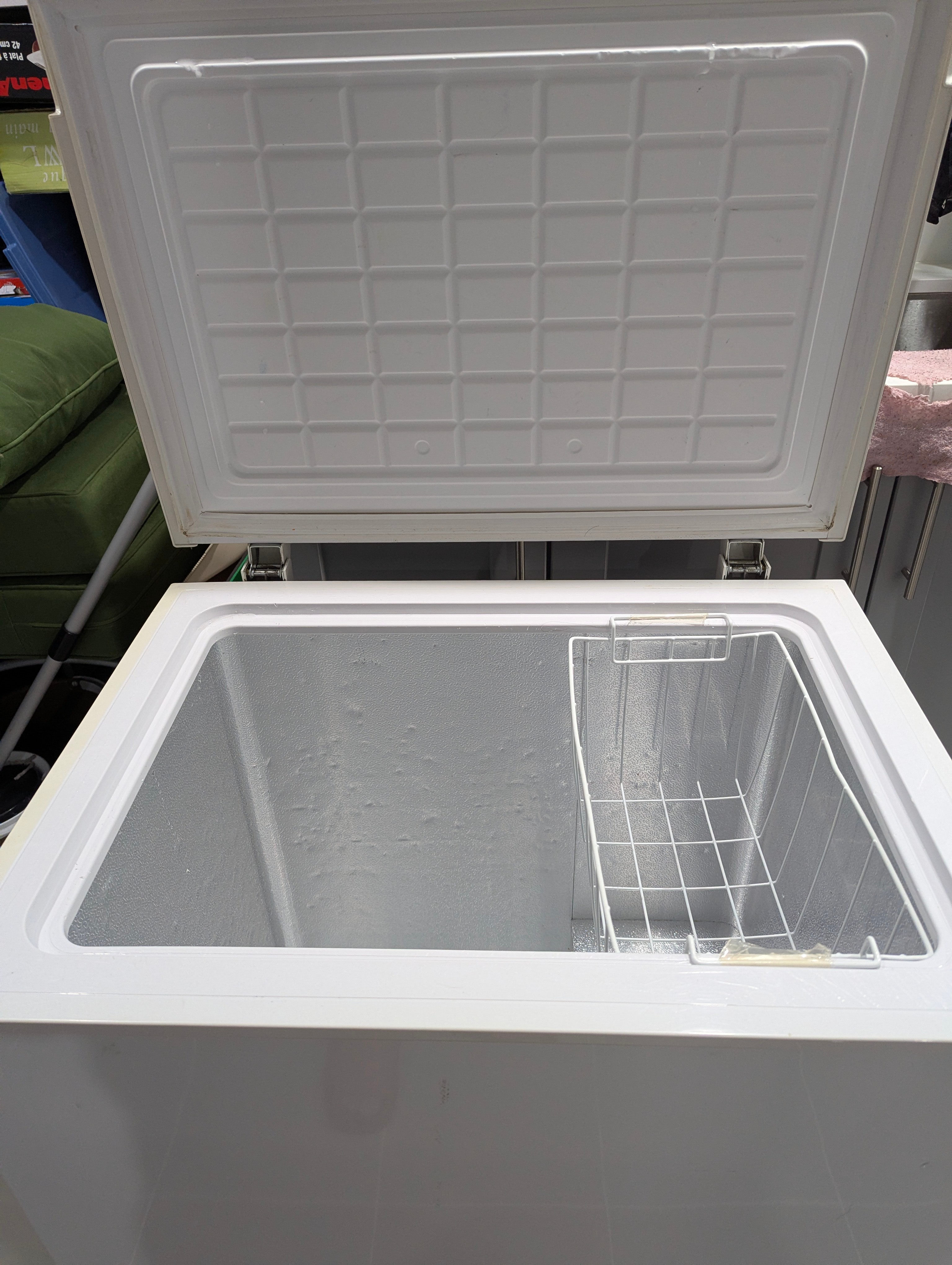 Frigidaire 5.1 Cu. Ft. Freezer – Good Working Condition