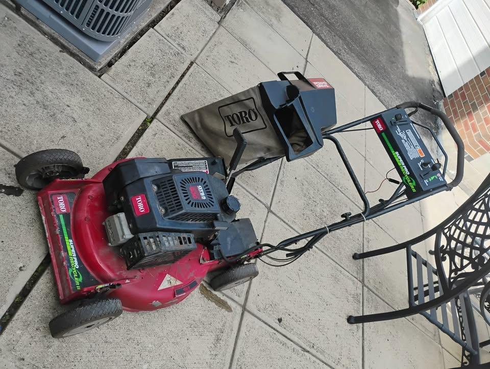 Vintage Professional Toro GTS5 600 Gas-Powered - photo 4