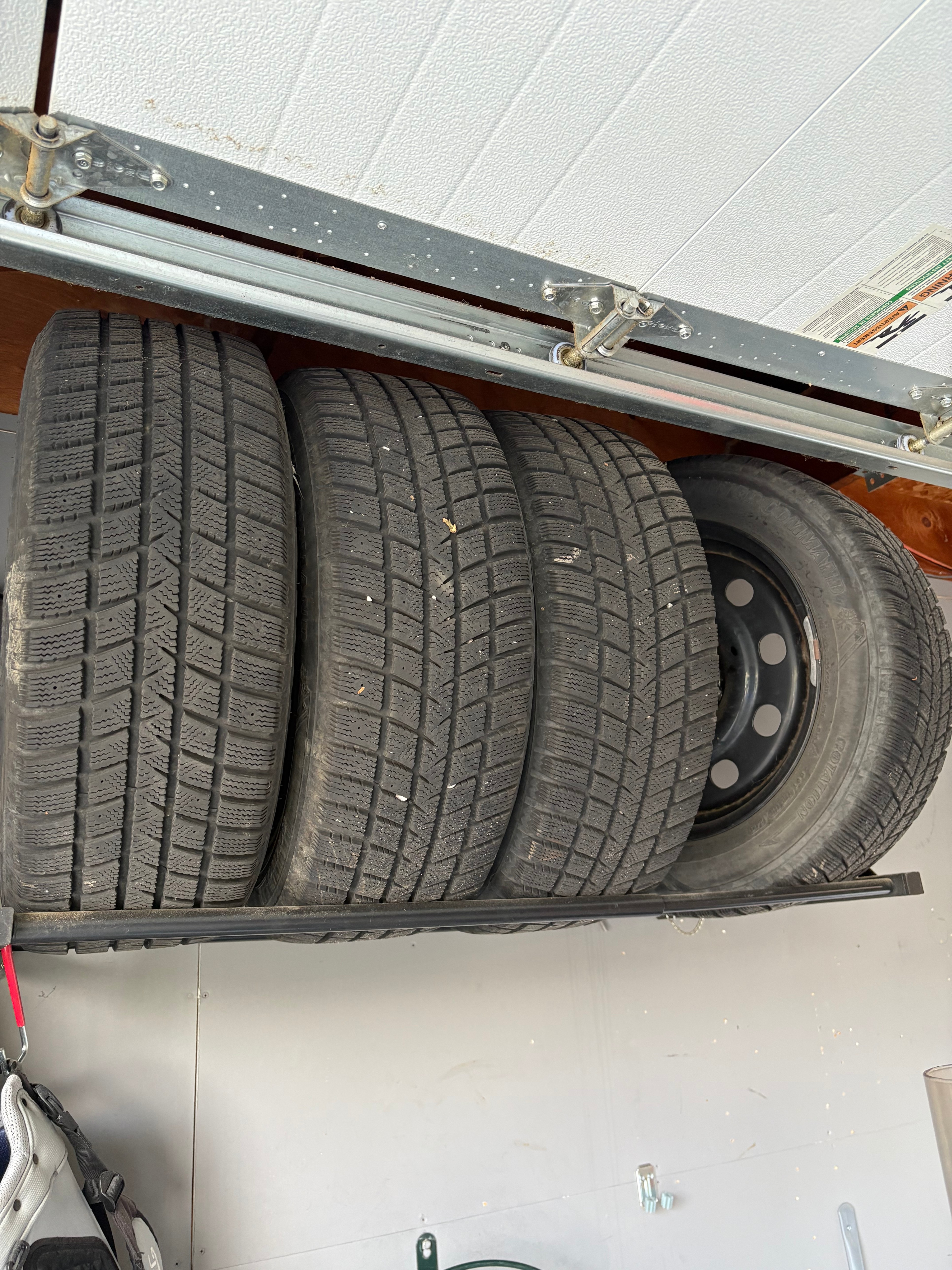 Goodyear Wintergaurd Snow Tires
