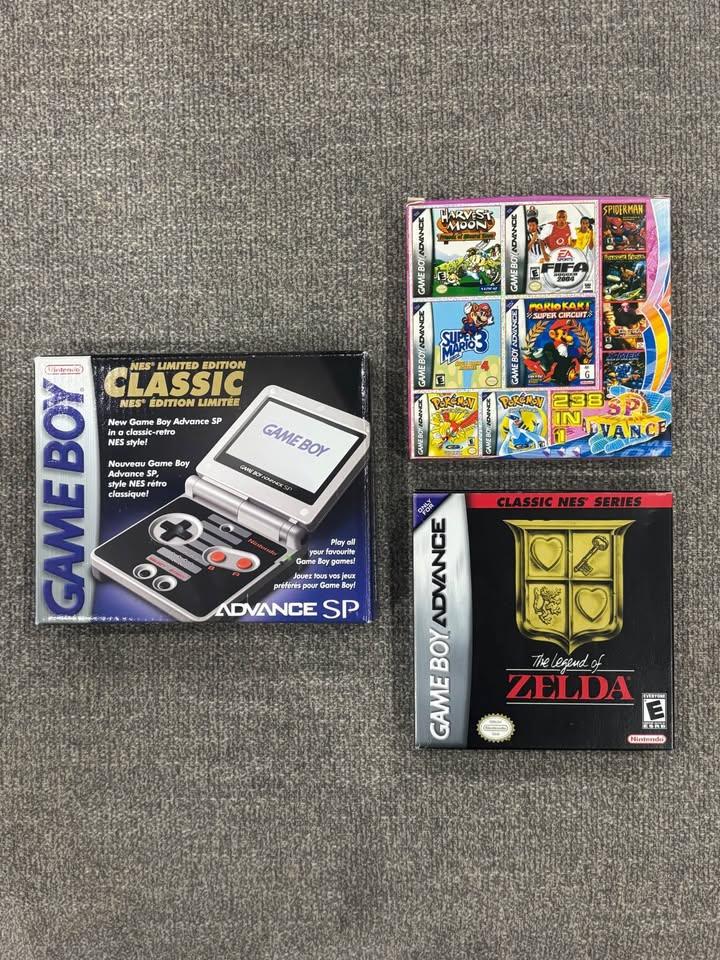 Vintage Game Boy Advance SP NES LE Classic + 2 Games