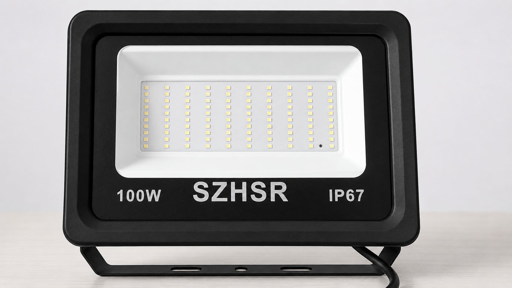 SZHSR 100W IP67 Waterproof Outdoor LED Flood - photo 3