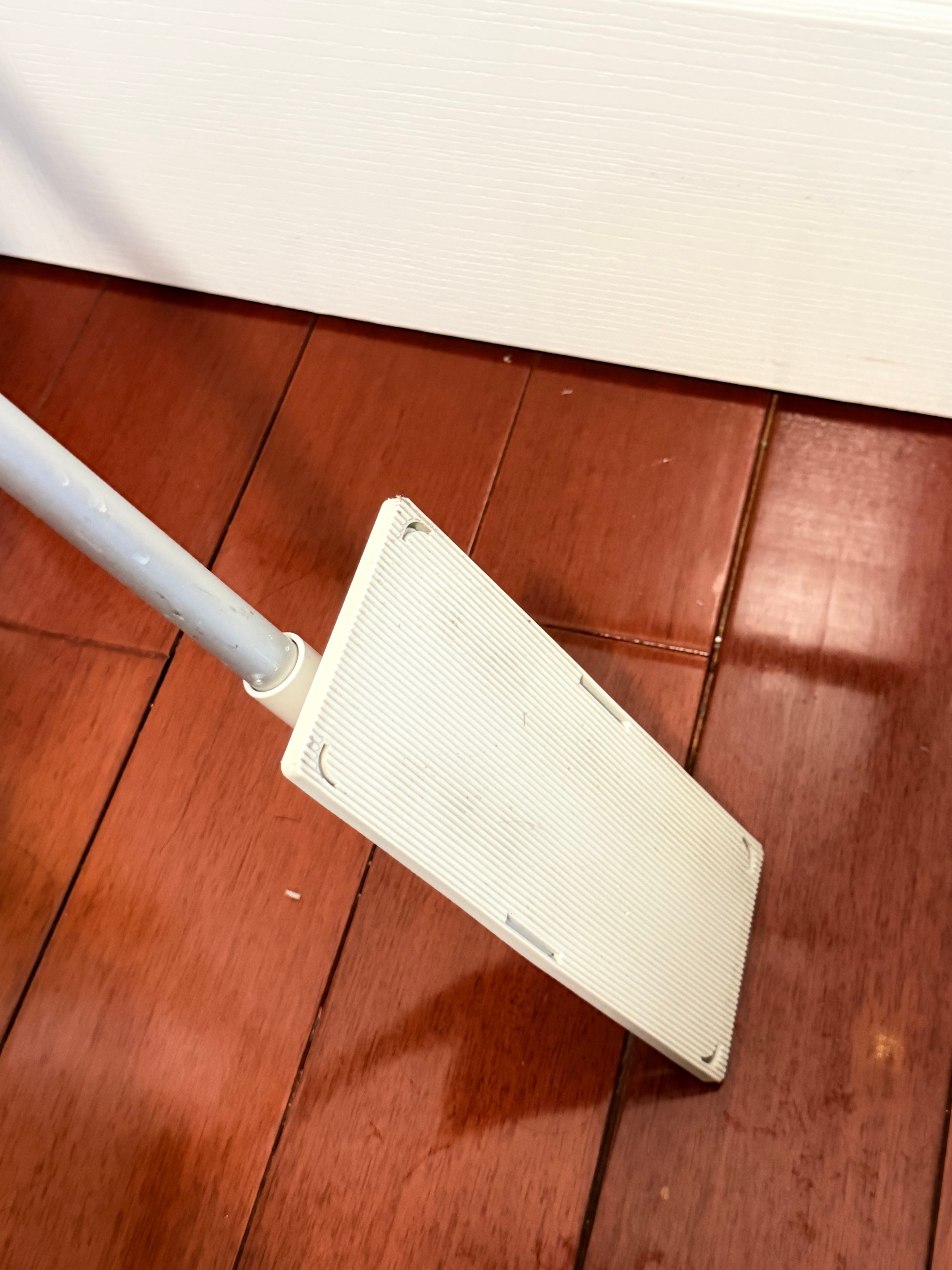 Flat Floor Mop with Long Handle – Disposable Wipe Compatible - photo 4