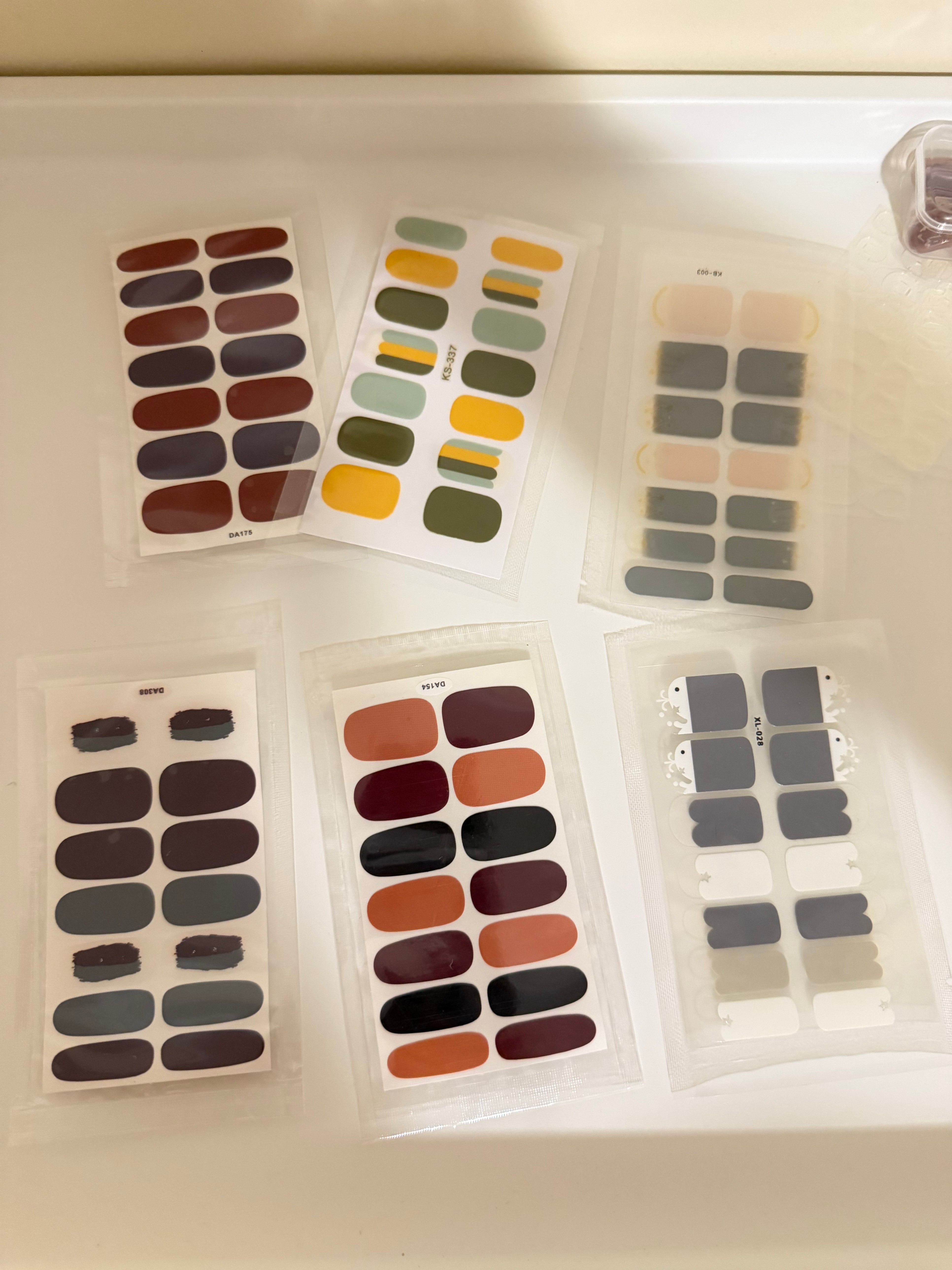 Assorted Nail Wrap and Press-On Nail Kit - photo 4