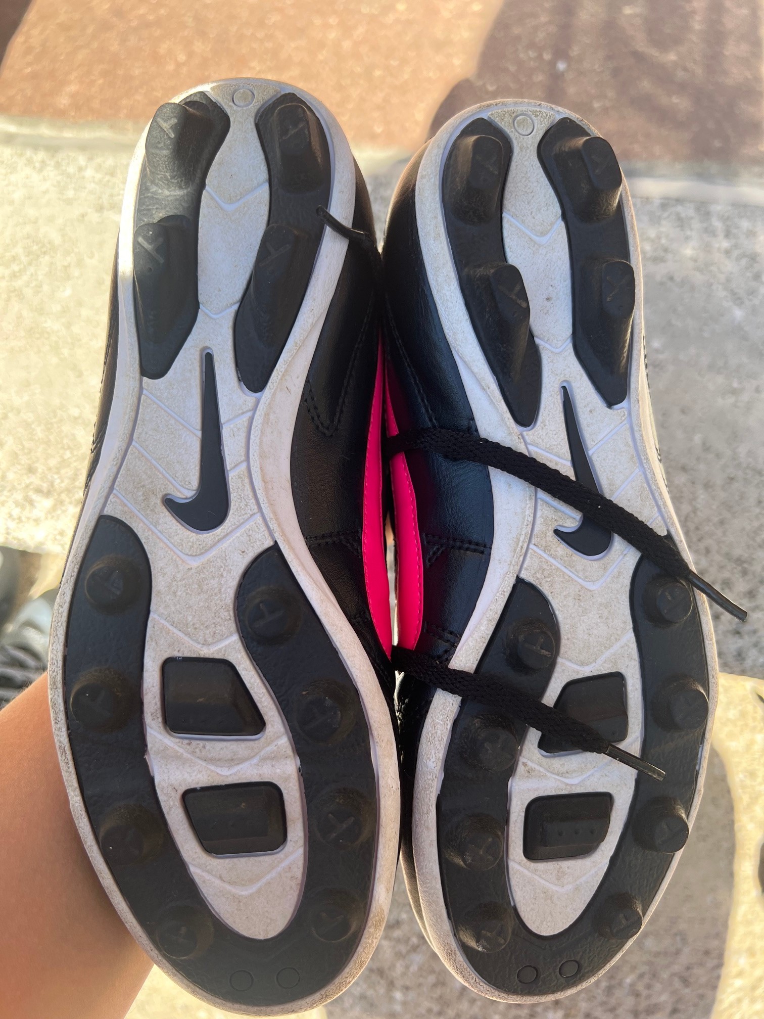 Nike Jr. Chaser Soccer Cleats - photo 2