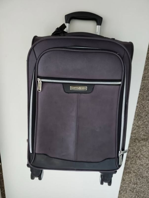 Suitcase Carry-on Samsonite, Rolling, 4 Wheels, Size 22”x15”x10” - photo 2