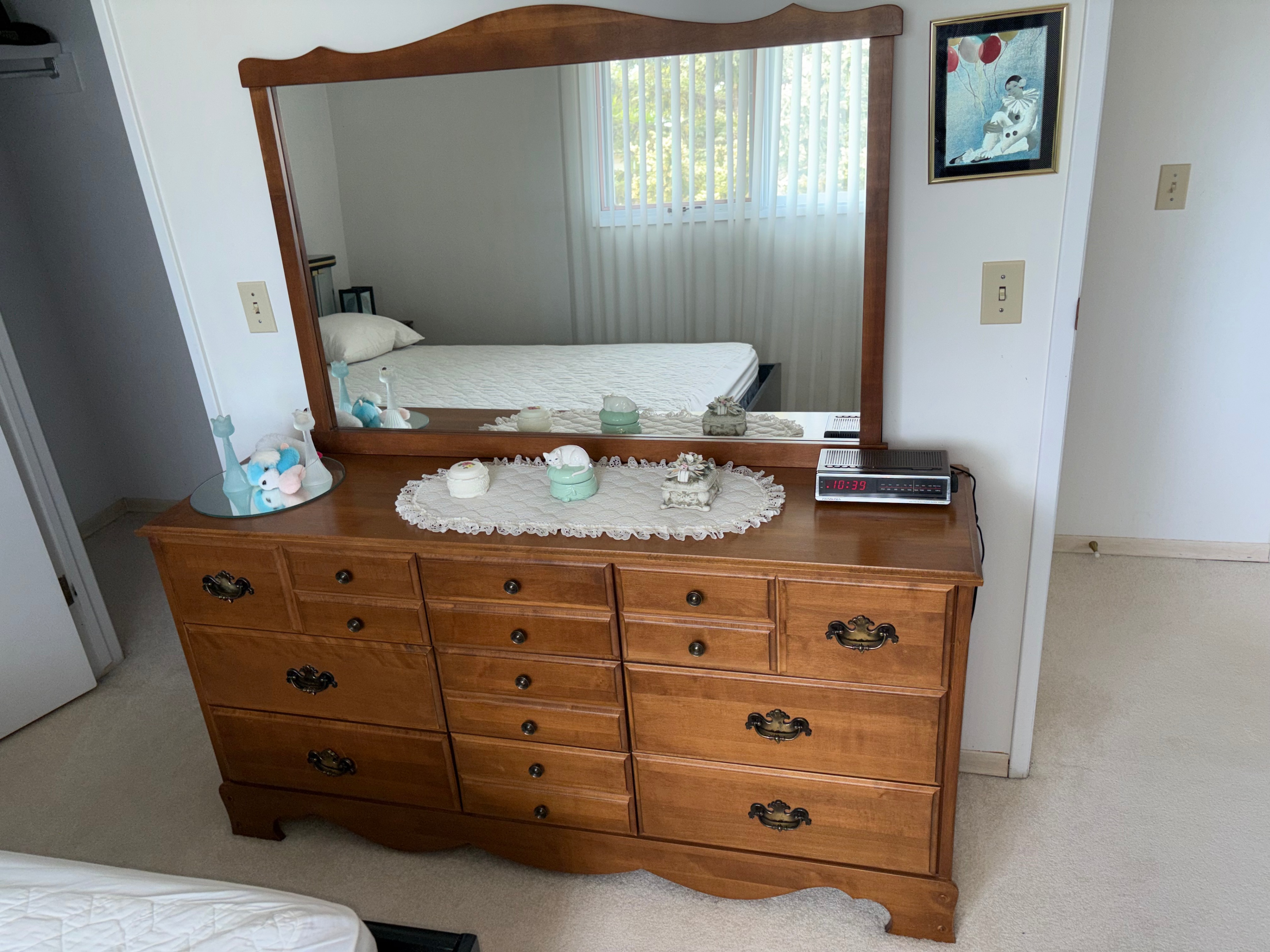 Bedroom Furniture Set - photo 2