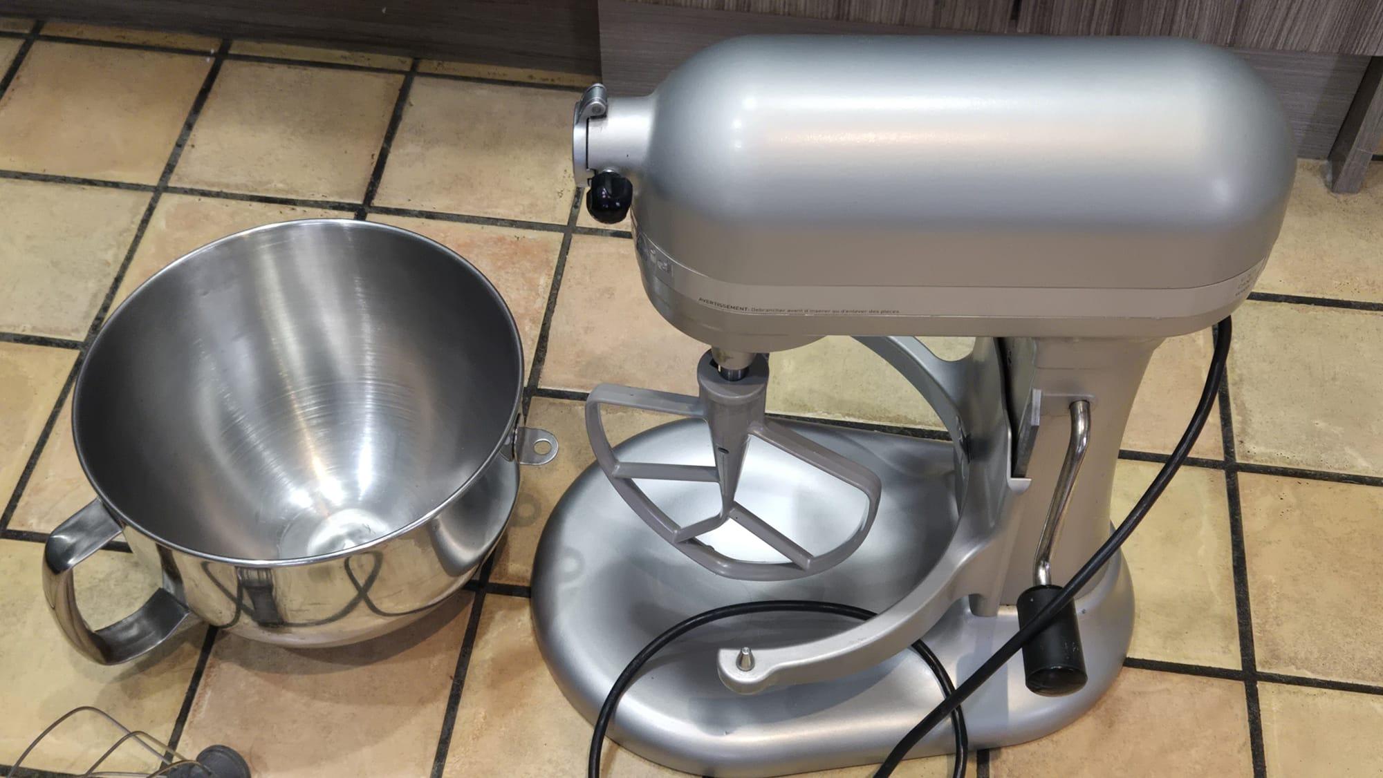 KitchenAid Professional 600 Stand Mixers, 6 quart, Silver - photo 3