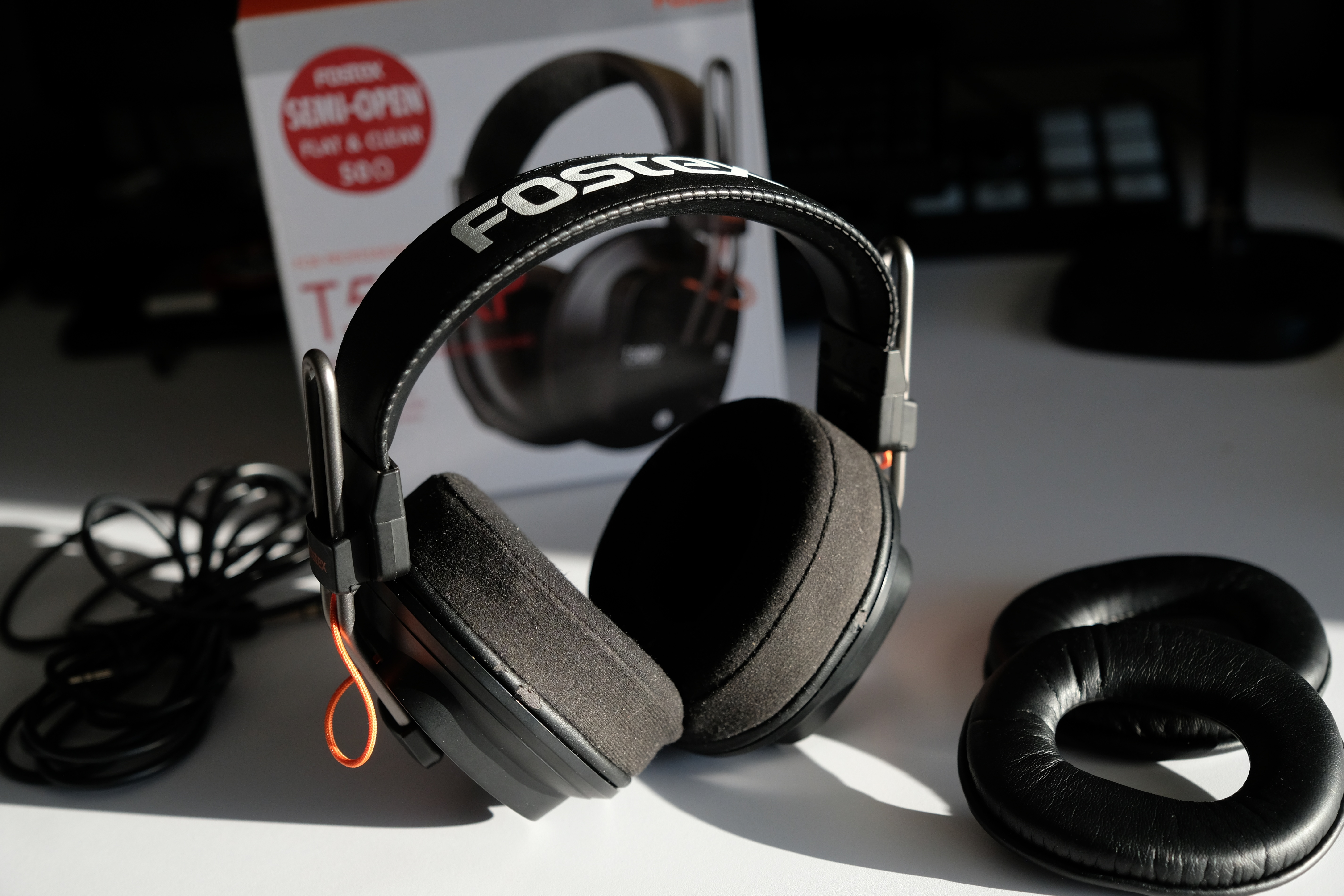 Fostex T50RP MK3 Planar Magnetic Headphones + Upgraded Earpads