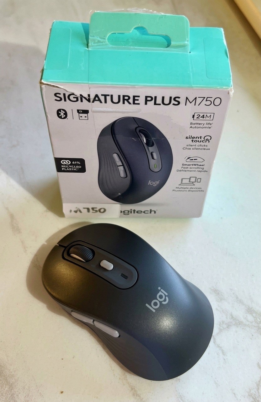 Logitech M750 Wireless Mouse
