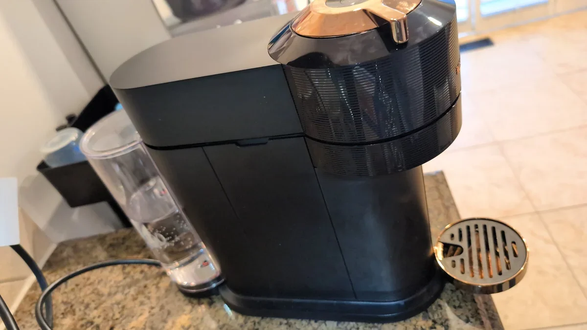 Nespresso Vertuo Next Coffee Machine - Black & Rose Gold - photo 2