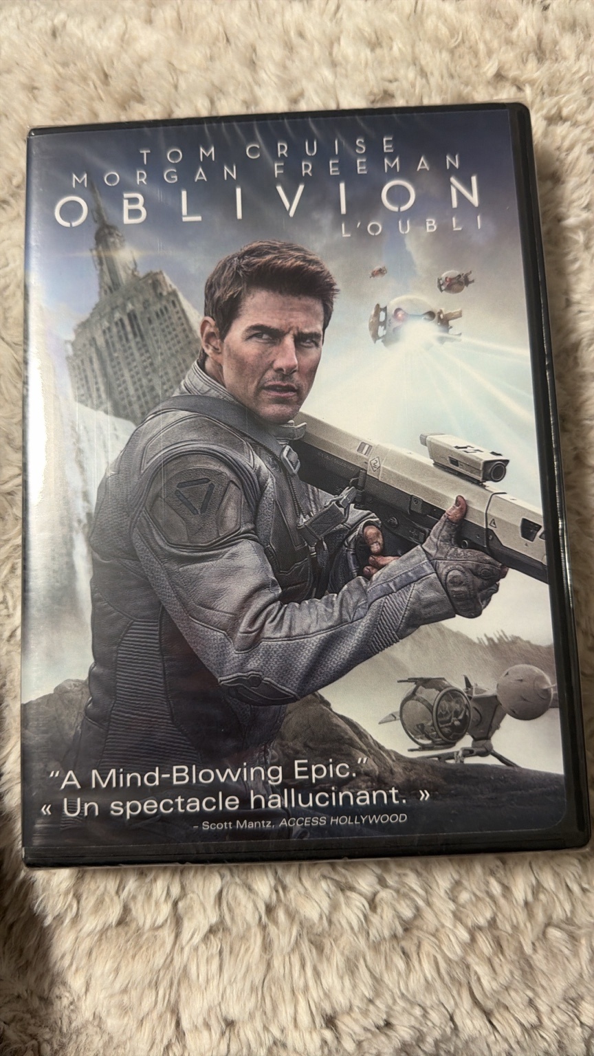 Oblivion DVD – BRAND NEW & FACTORY SEALED – Tom Cruise - photo 2
