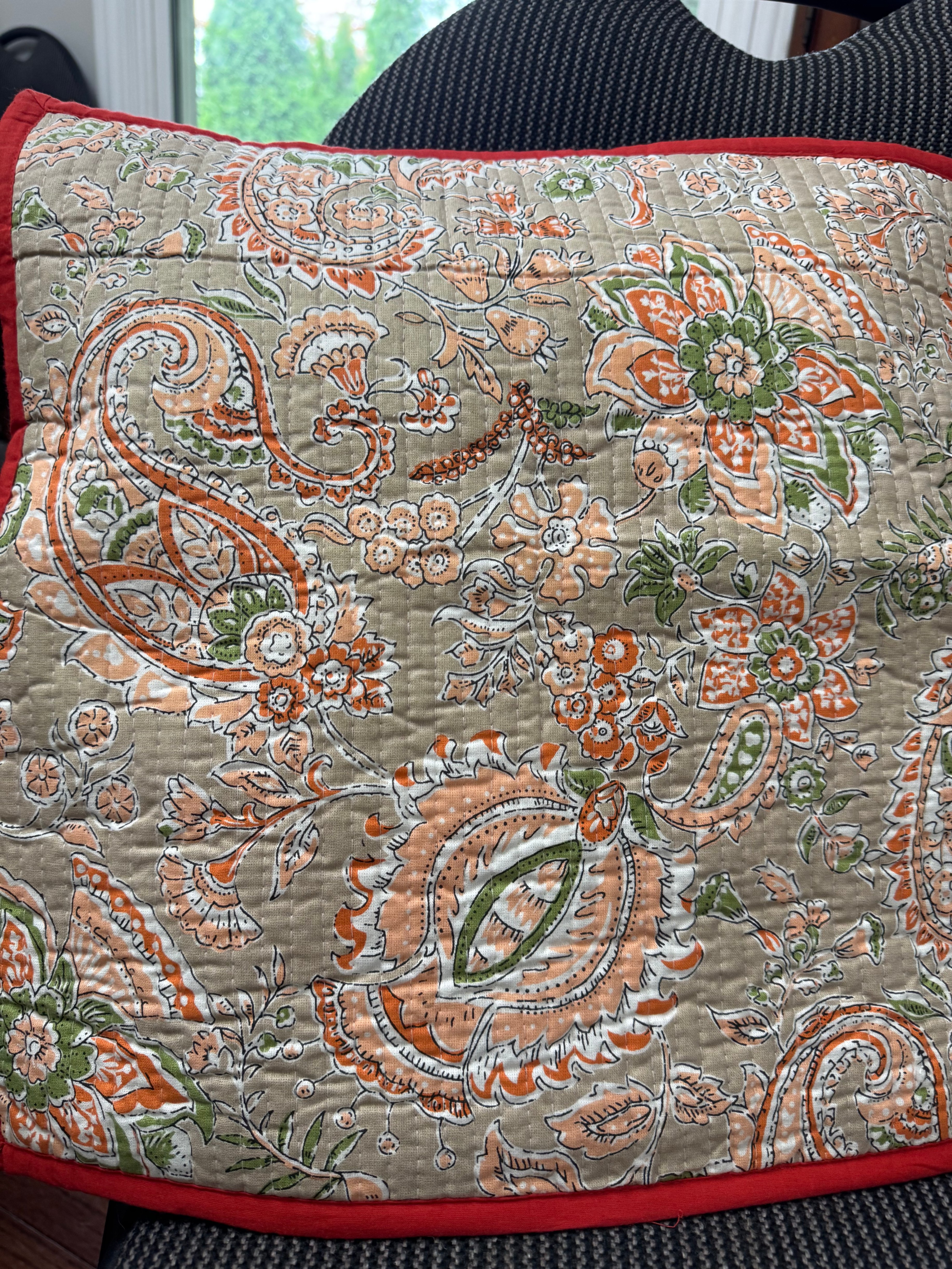 Brand New 2 Quilted Cotton Cushion Covers (16" x 16") Steal Deal - photo 2