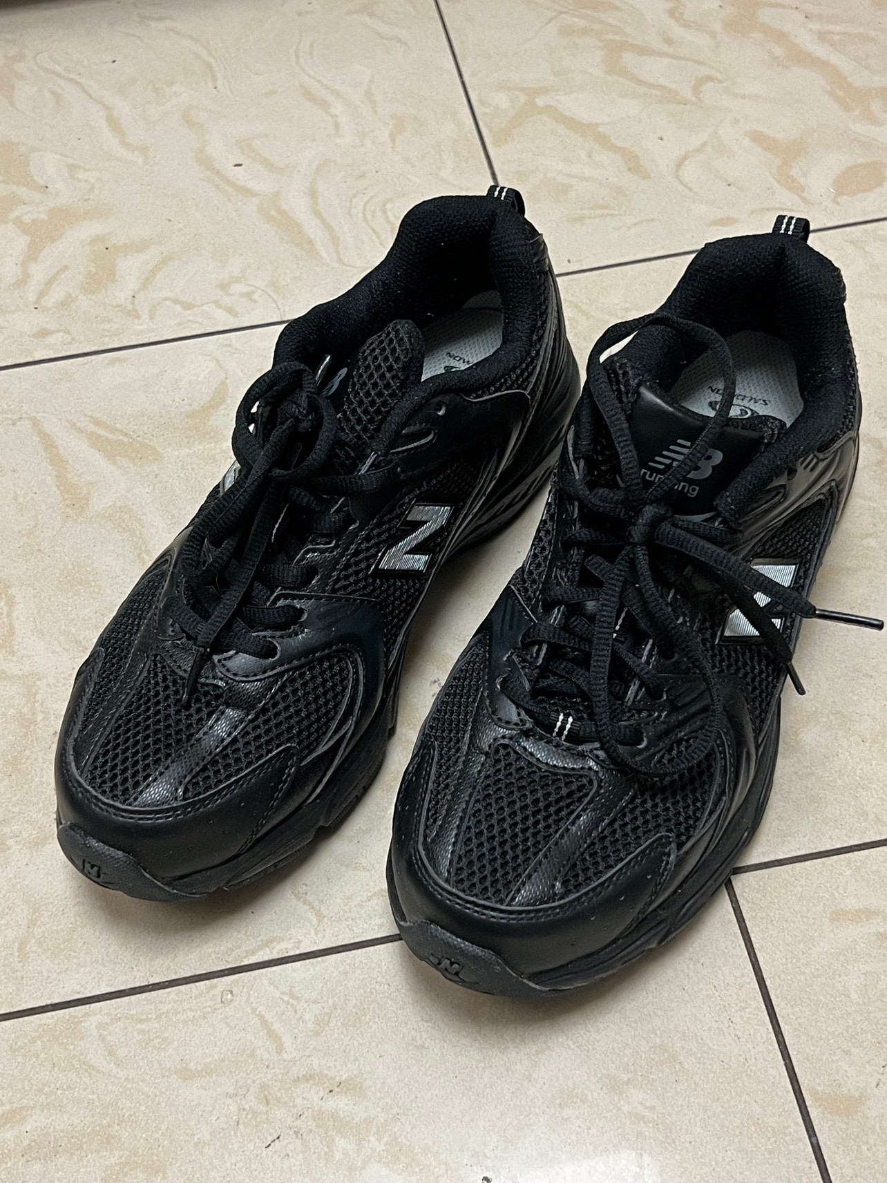 New Balance 530 Triple Black (Men US 8.5) - photo 5