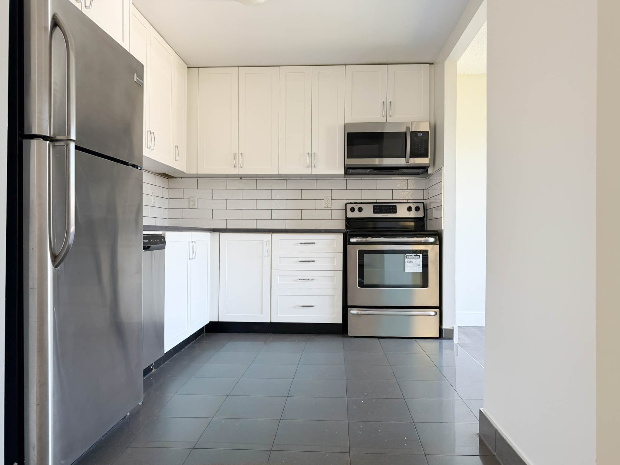Three Bedroom Apartment Floor Plan - photo 3