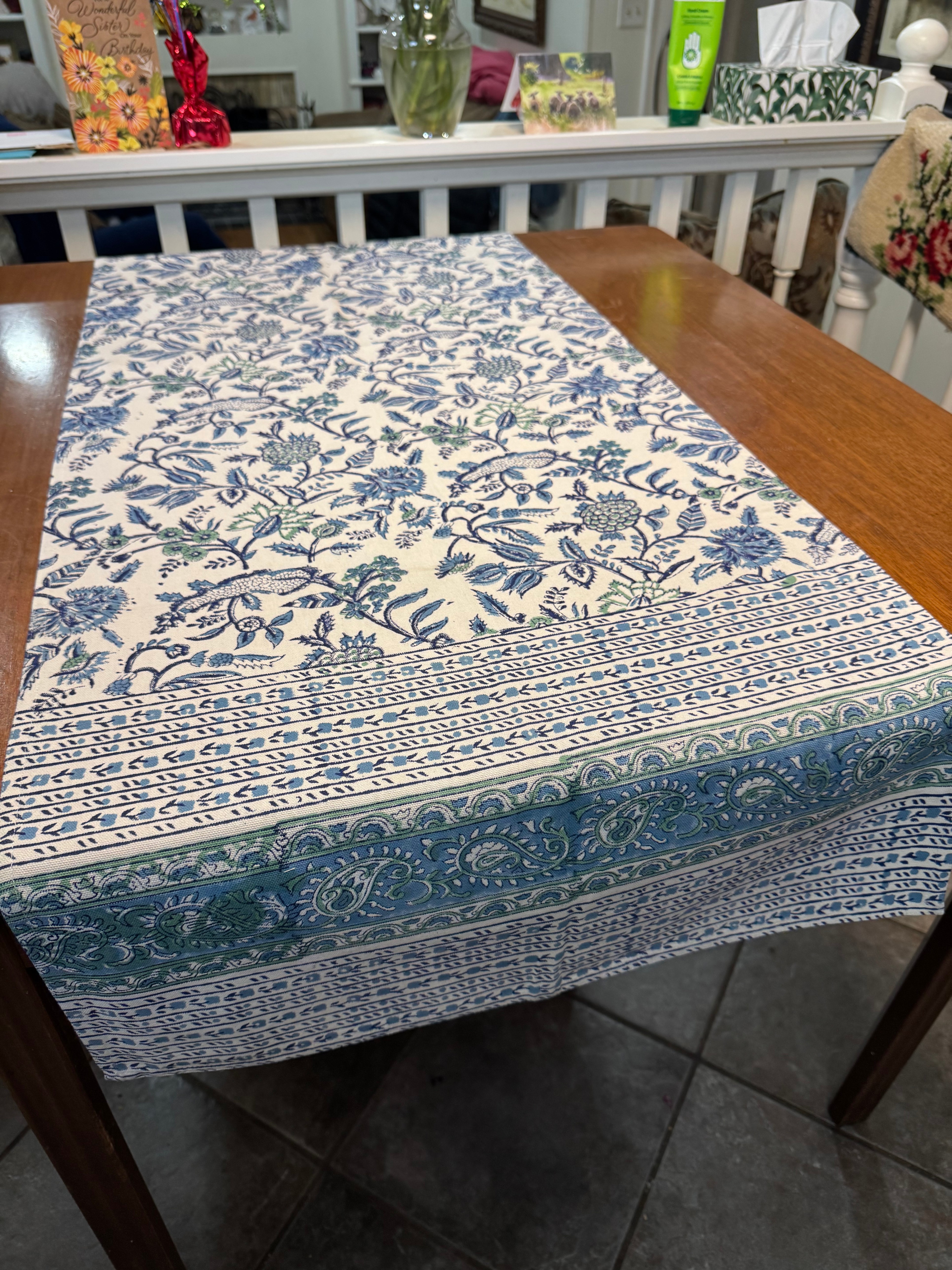 Brand New - Floral Cotton Table Runner (20" x 60") - Steal Deal