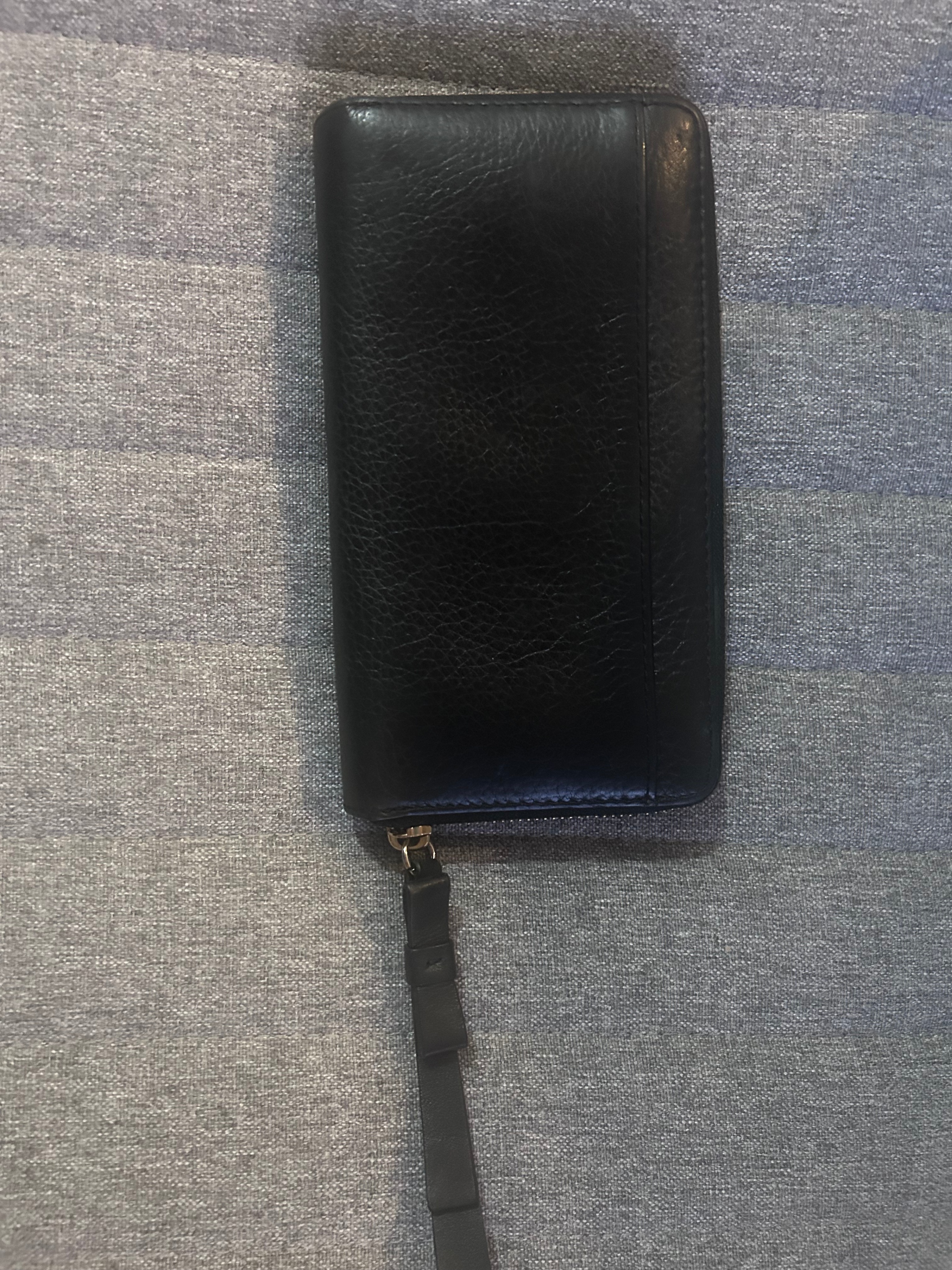 KATE SPADE Black Pebbled Leather Continental Zip-Around Wallet - photo 3