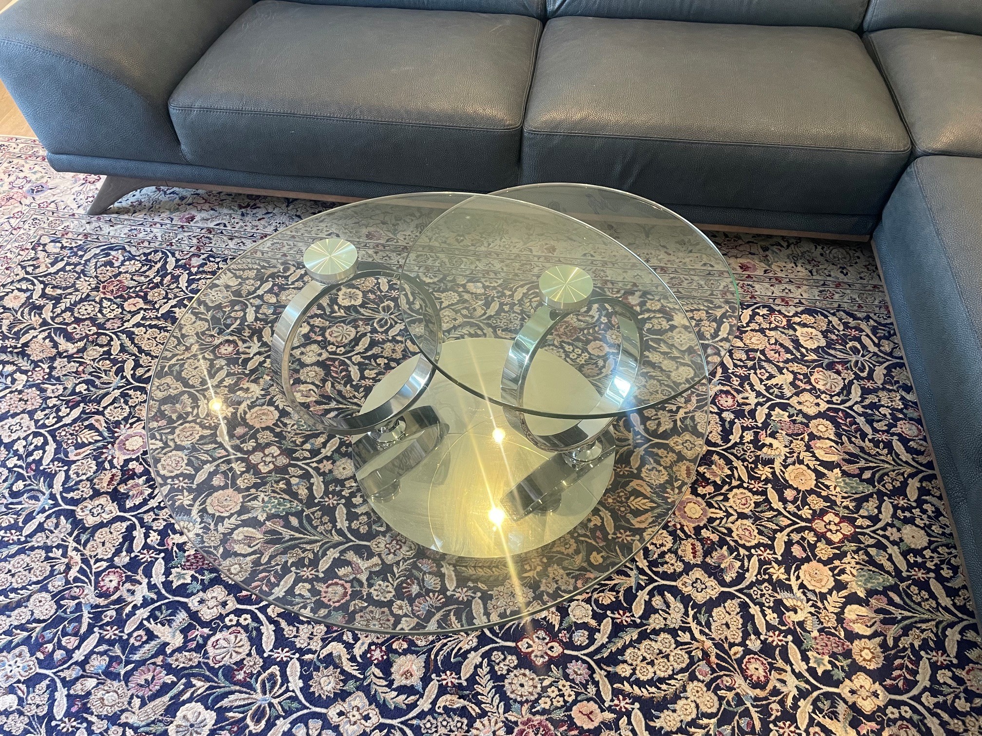 Expandable Glass Coffee Table - photo 4