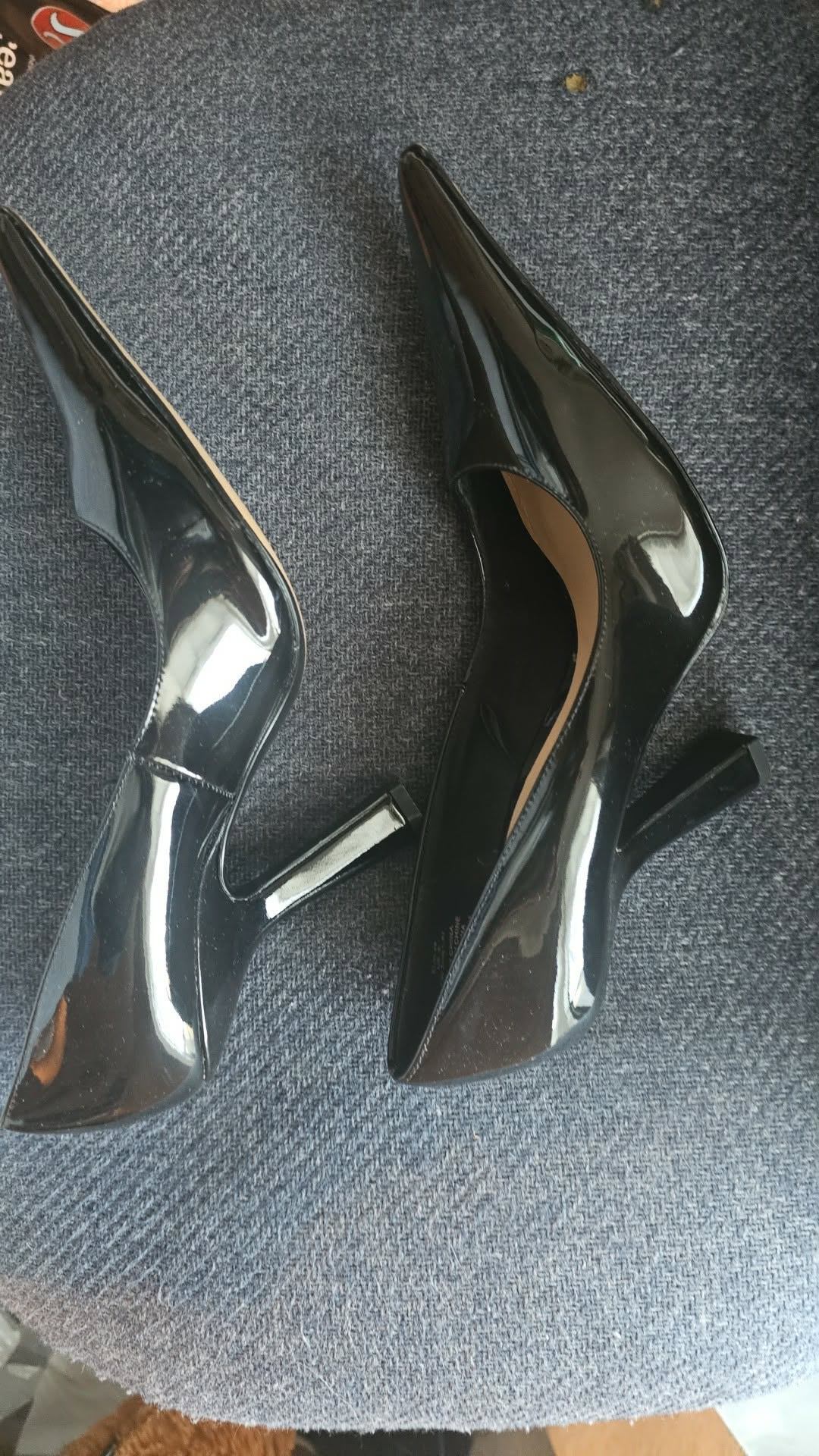 Selling almost new H&M shoes - photo 3