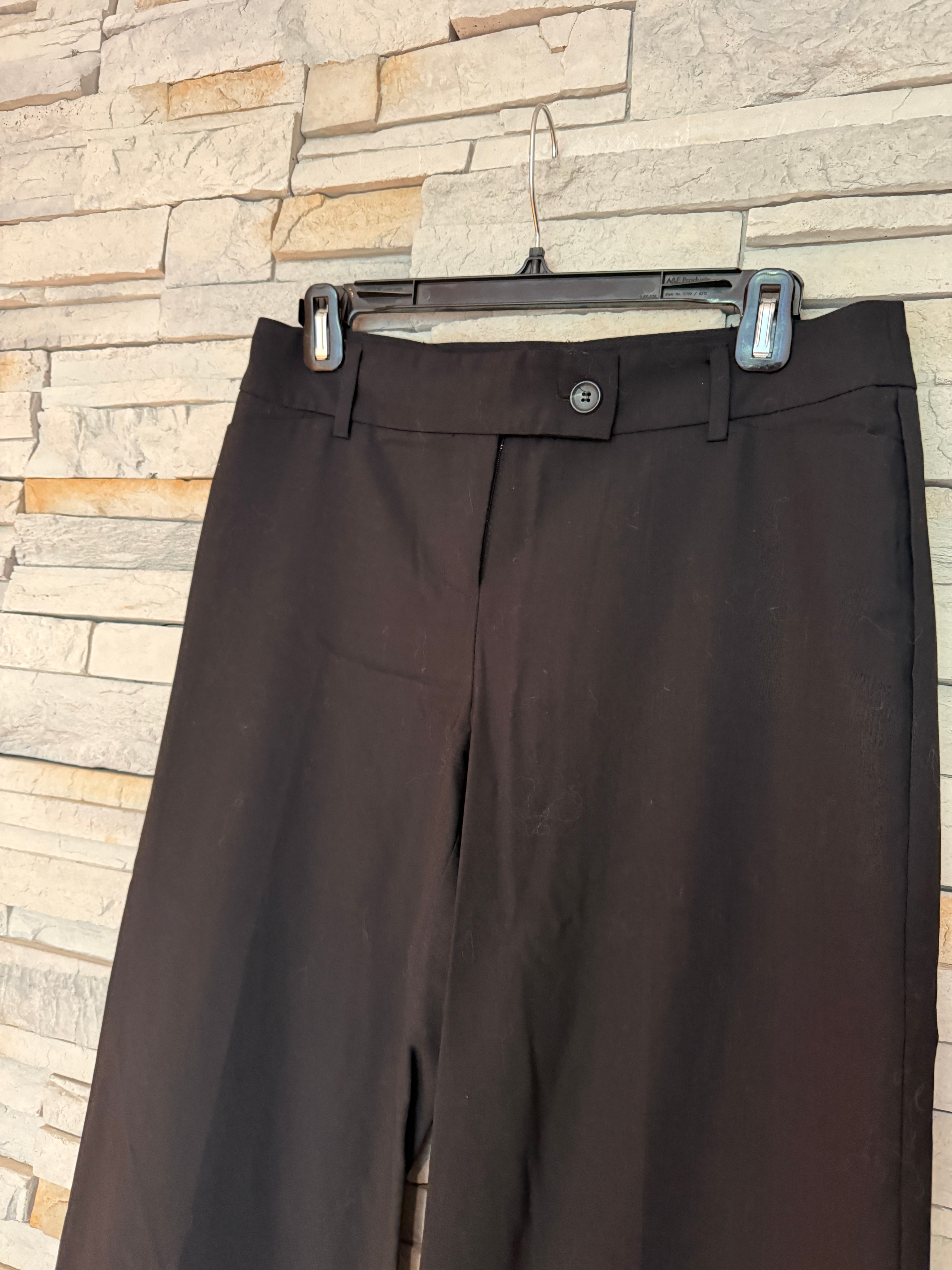Le Chateau Black Wide Leg Trouser Pants Size 5/6 Cuffed Hem NWOT - photo 2