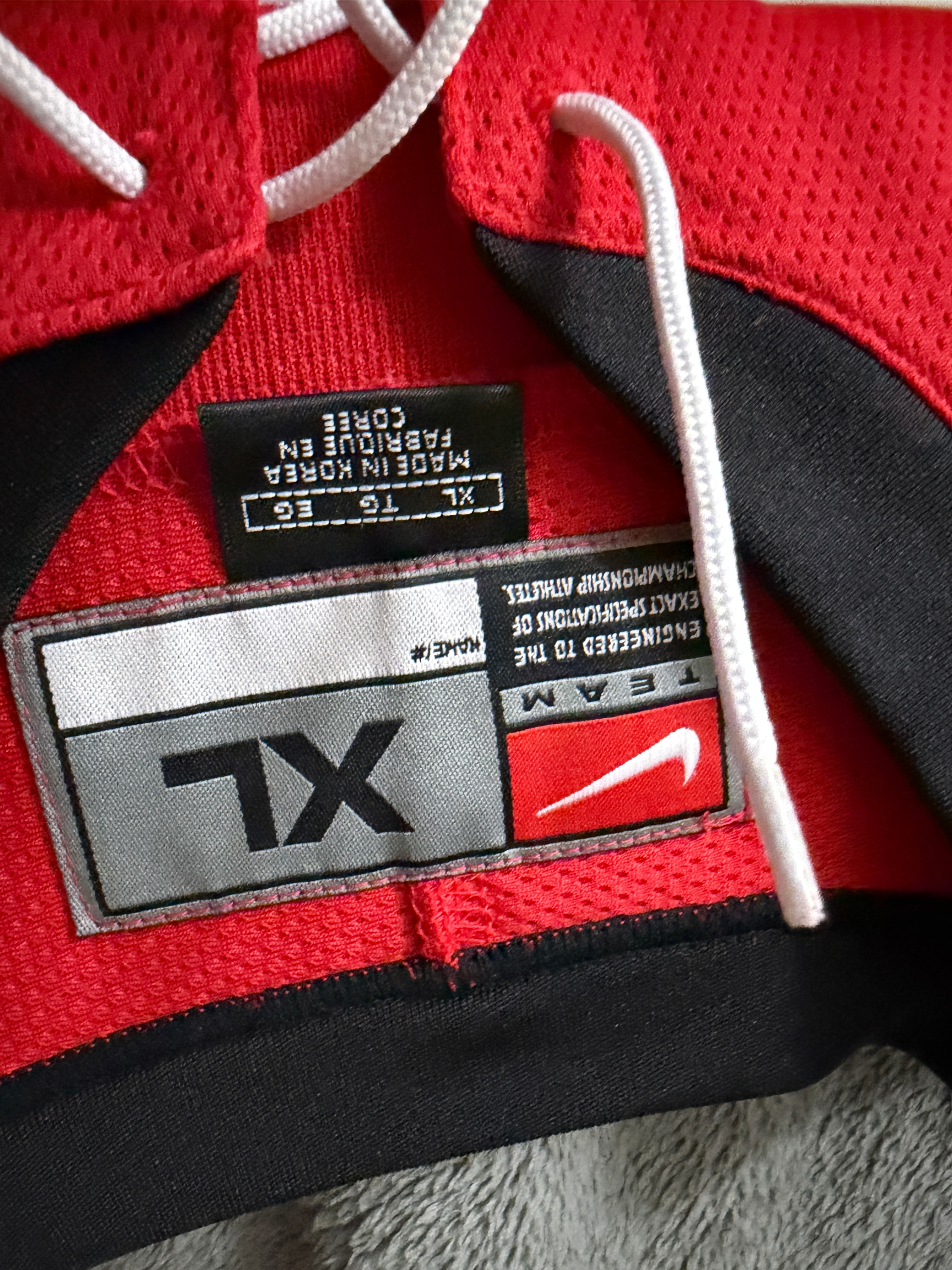 Nike Canada Hockey Hoodie - Size XL - photo 2