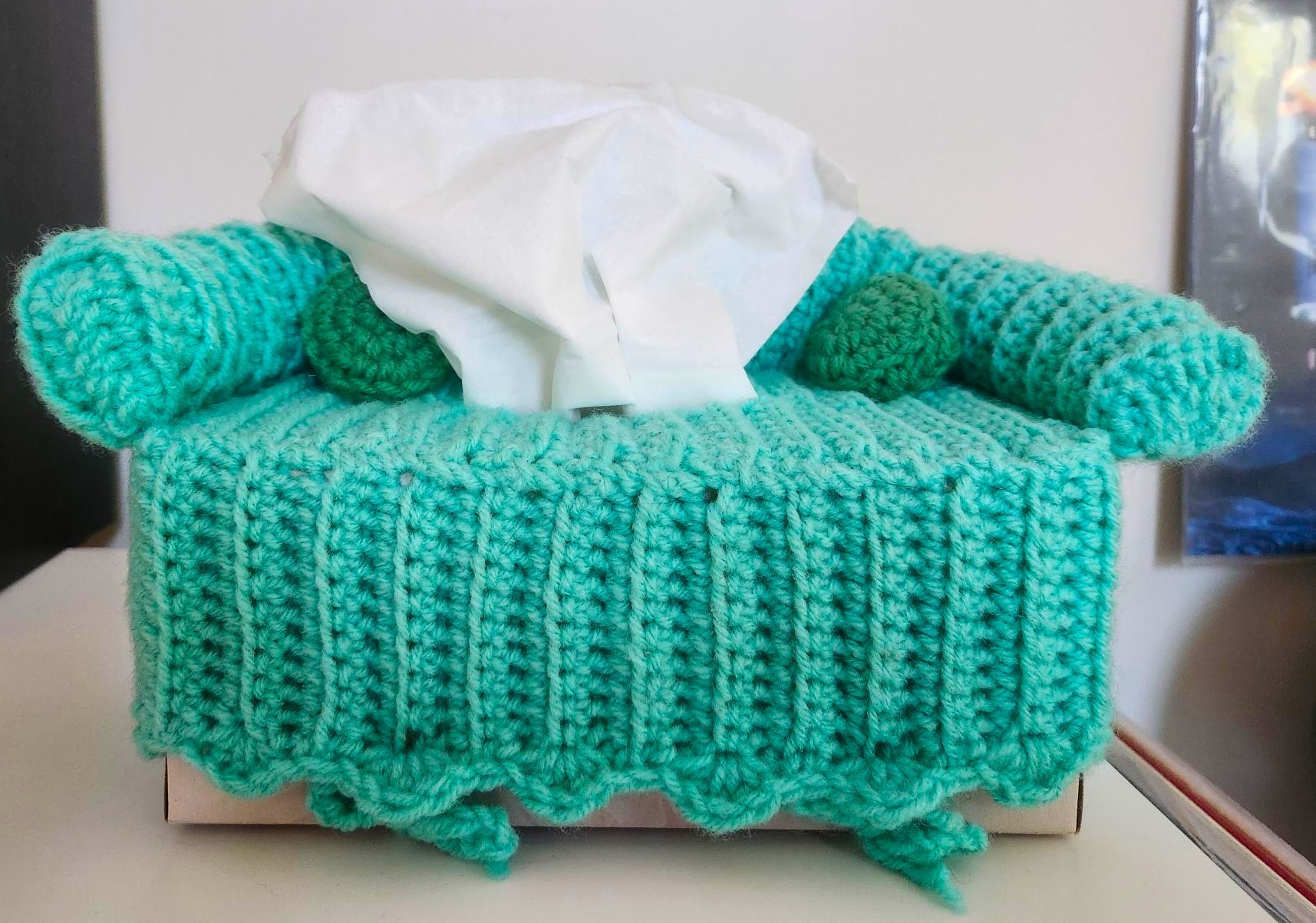 Genuine Granny-crotched Sofa Cover for Facial Tissue/Kleenex Box - photo 2