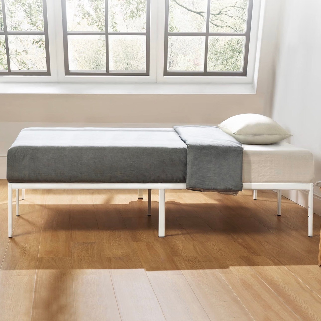 Mellow Mattress 14 Inch Metal Platform Bed Heavy Duty King Size - photo 4