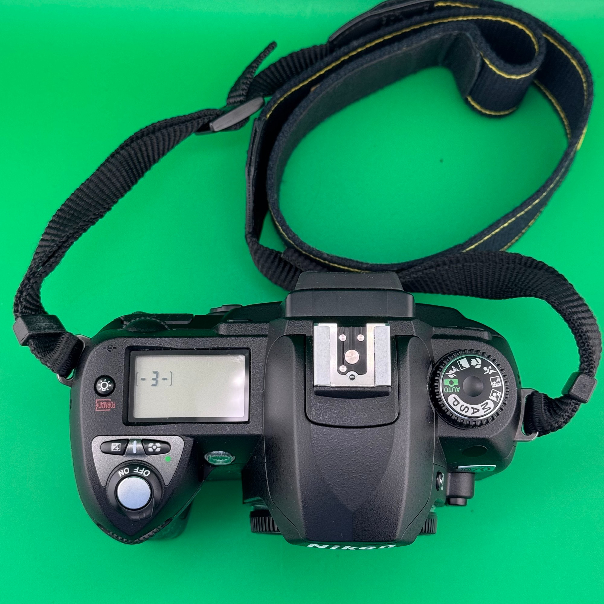 Nikon D70 - Body Only - DSLR Camera - Yes - Good - photo 4