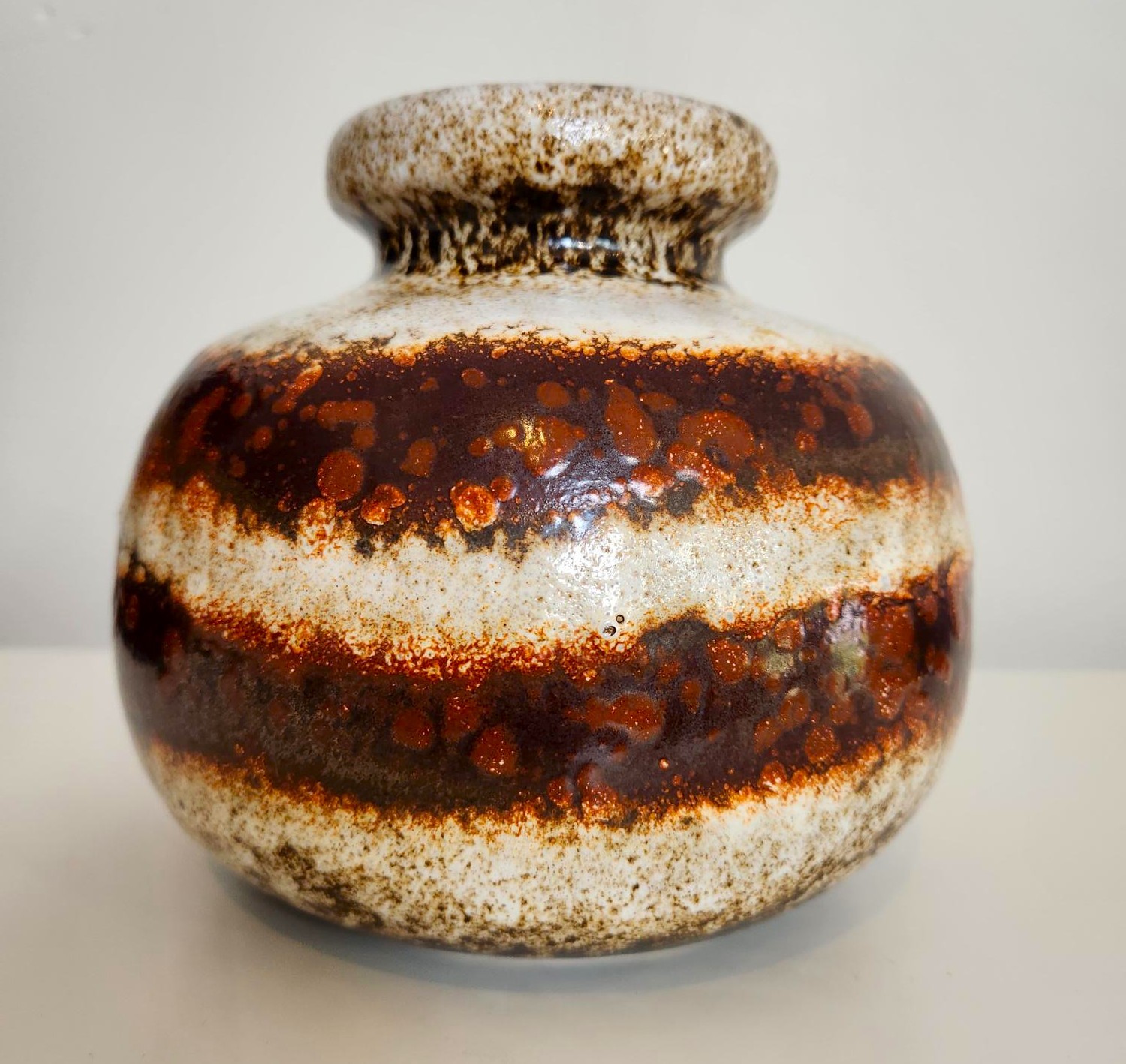 W. German Ball Vase, Fat Lava Glaze, Scheurich Keramik 284-15